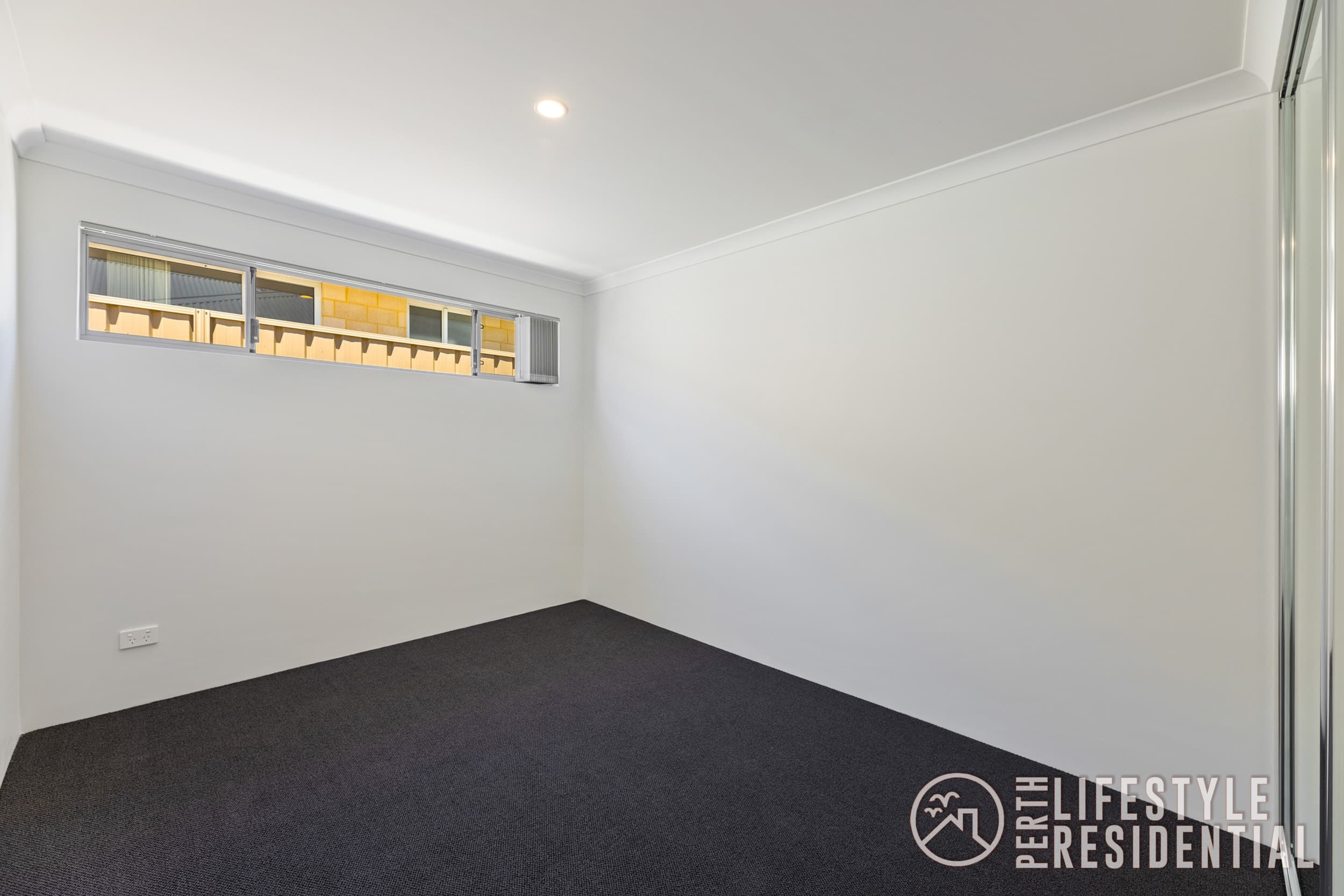 Break Lease -FAMILY FRIENDLY HOME, in great location!!!, Two Rocks - Image 1