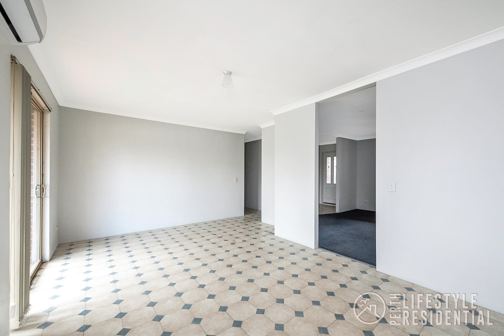 6b Fulwell Court, YANCHEP, WA, 6035, Yanchep - Thumbnail 2