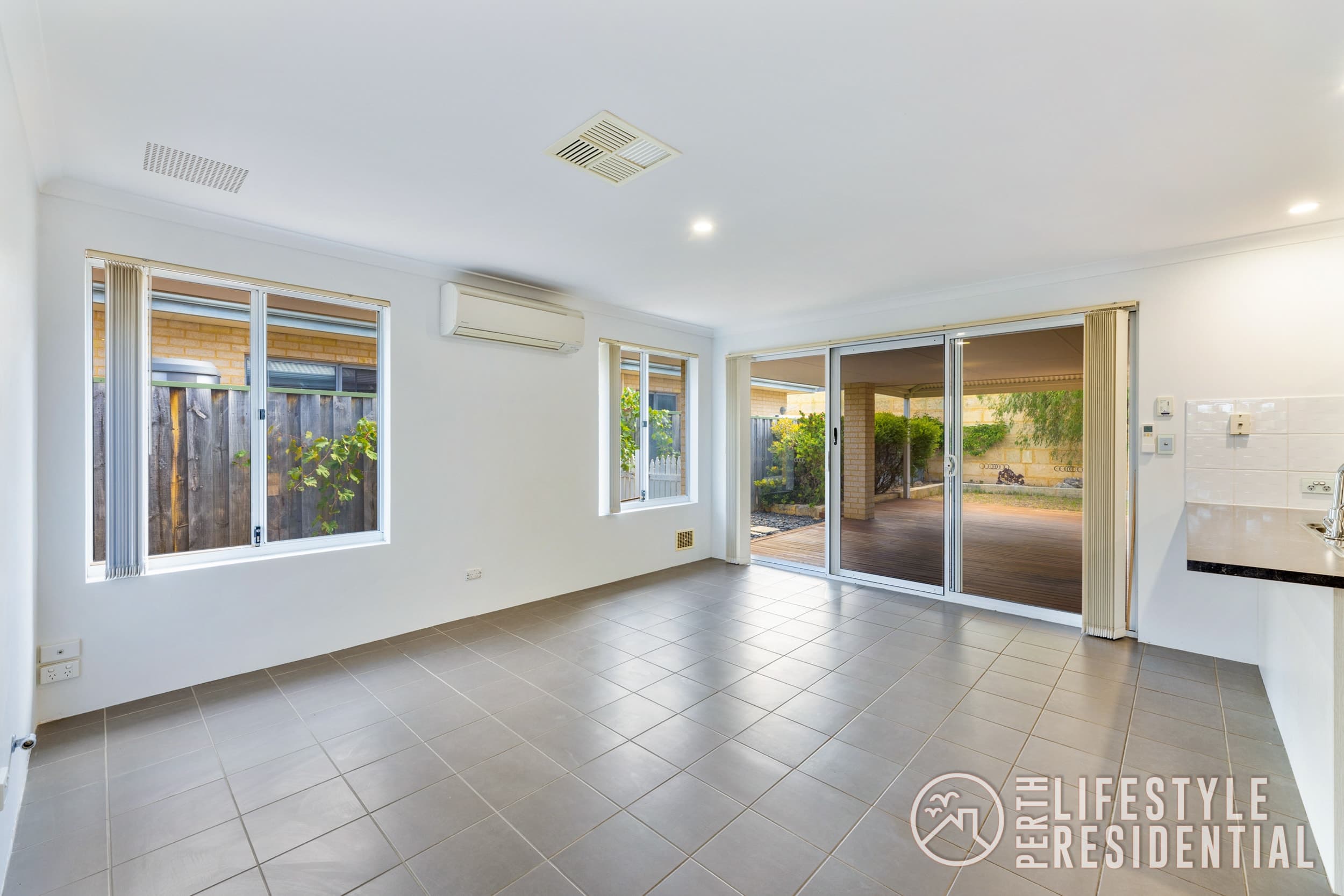17 Starboard Road, YANCHEP, WA, 6035, Yanchep - Thumbnail 2