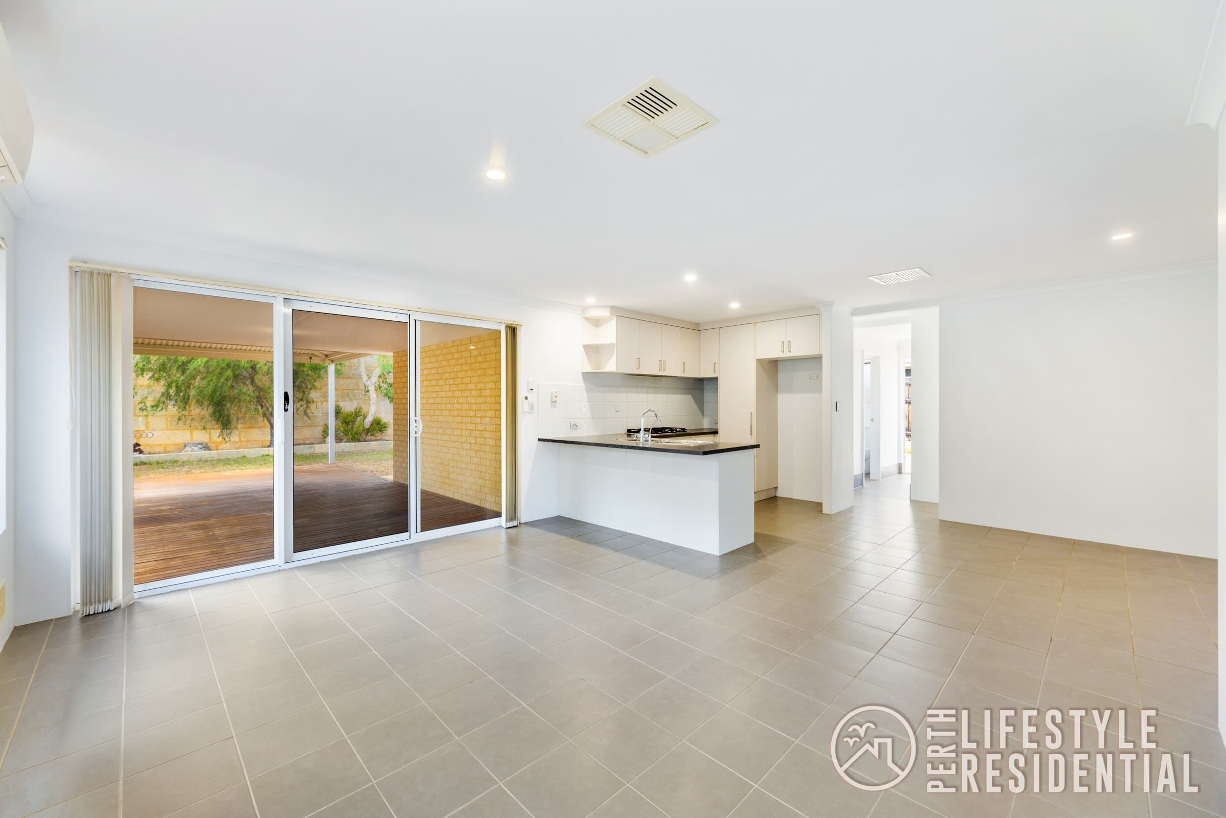17 Starboard Road, YANCHEP, WA, 6035, Yanchep - Thumbnail 3