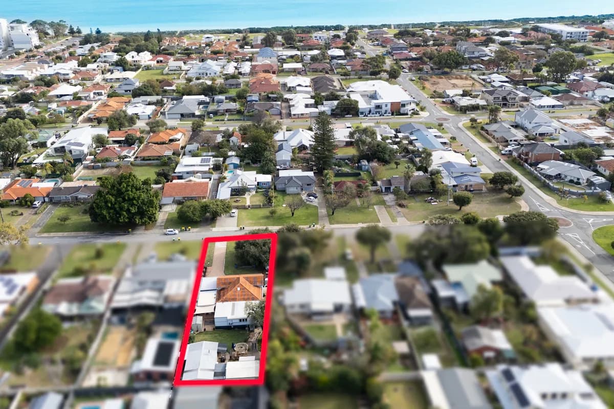 19 Jecks Street, Rockingham, WA, 6168, Rockingham - Thumbnail 2