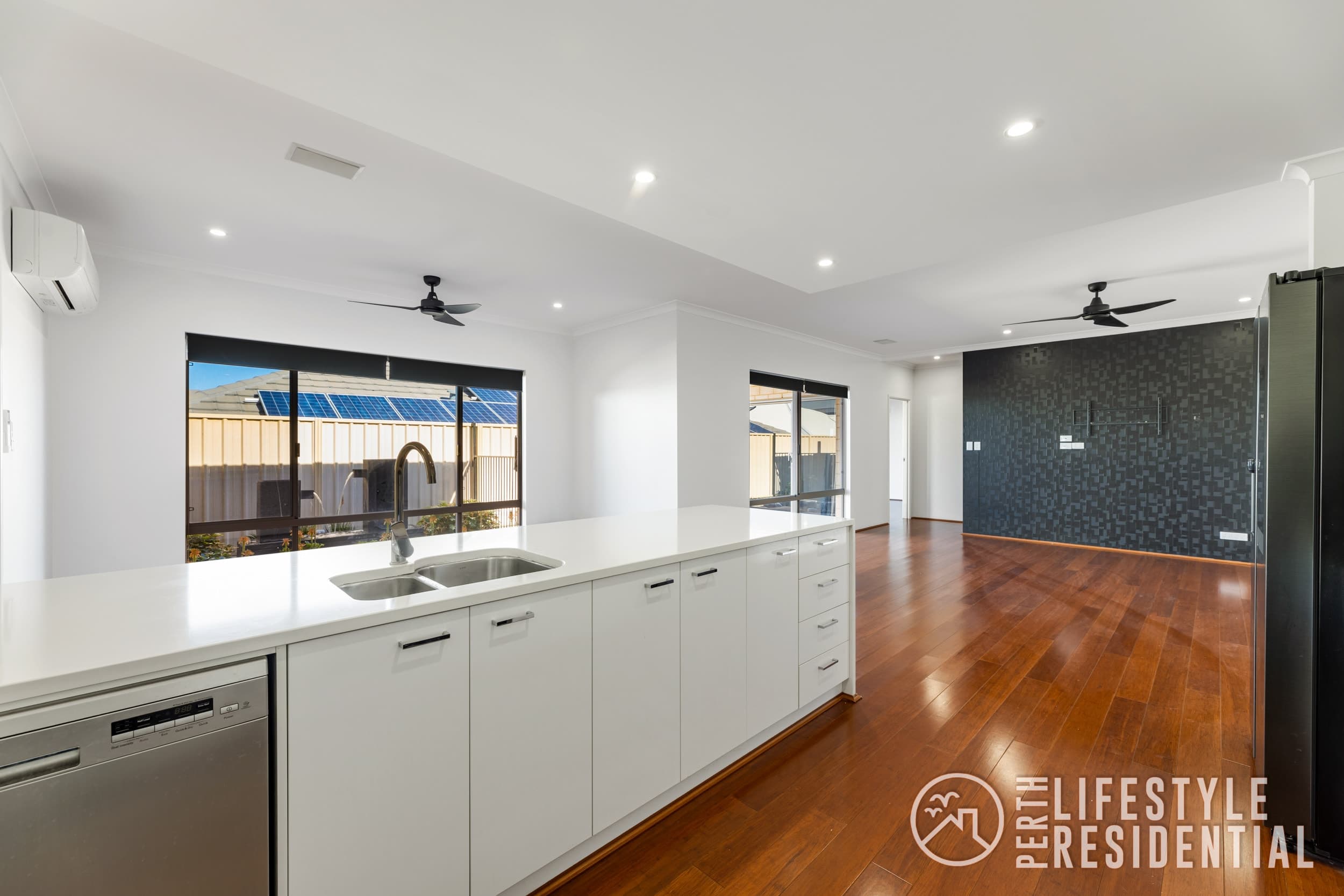 16 Ashmore Avenue, TWO ROCKS, WA, 6037, Two Rocks - Thumbnail 4