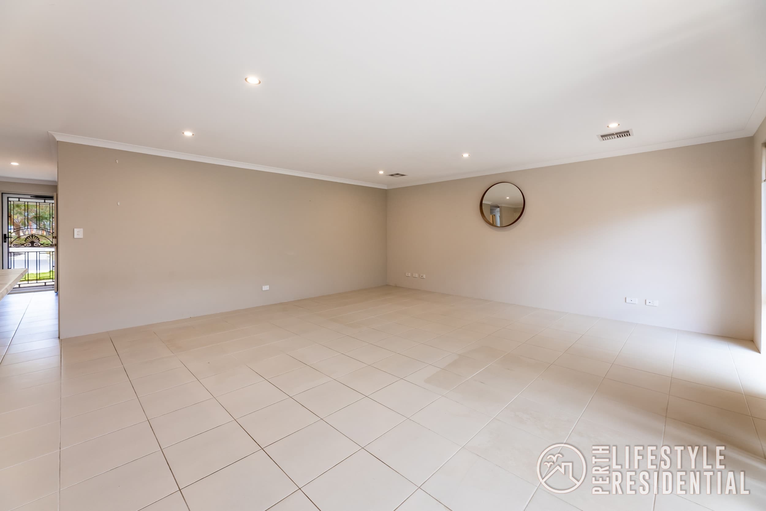 404 Page, Banksia Grove - Thumbnail 2