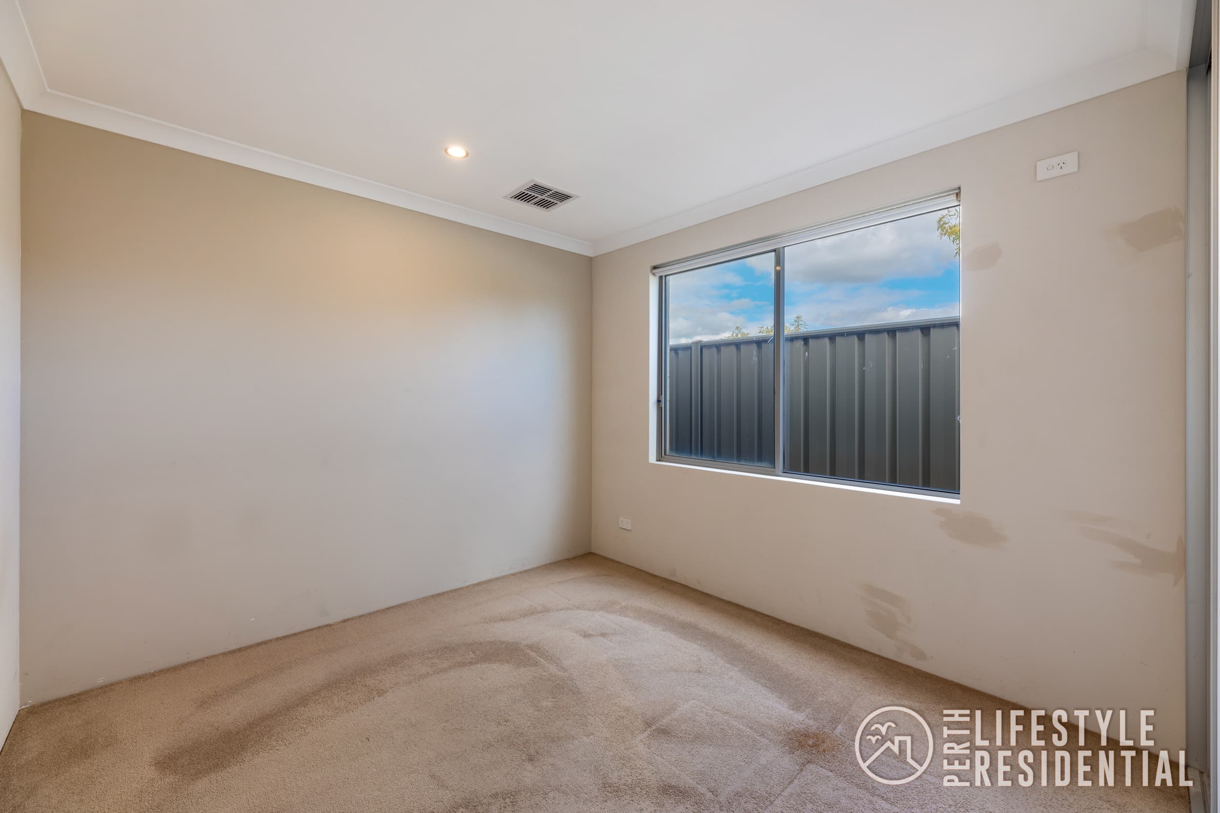 404 Page, Banksia Grove - Thumbnail 8