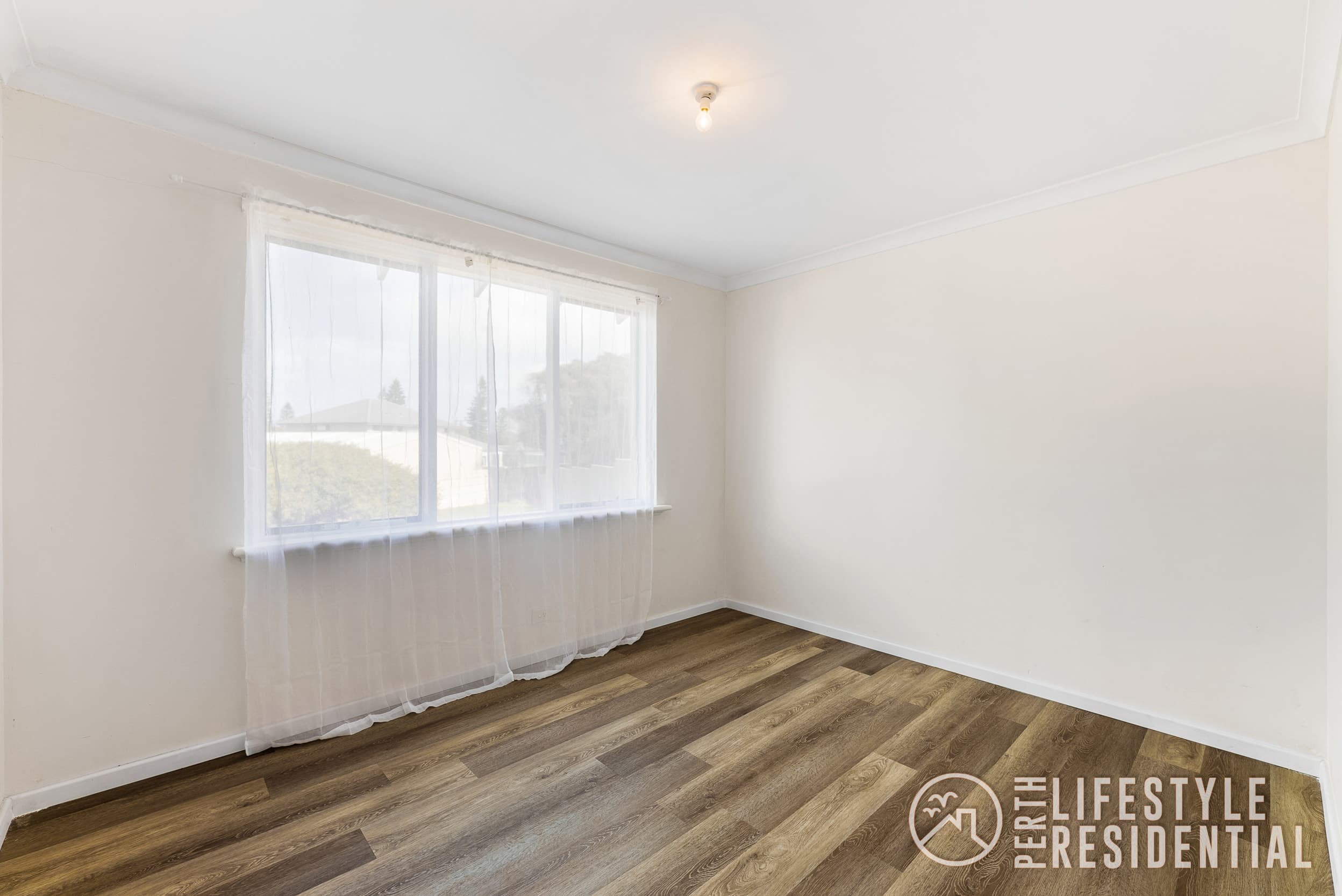 18 Gregory Court, TWO ROCKS, WA, 6037, Two Rocks - Thumbnail 4