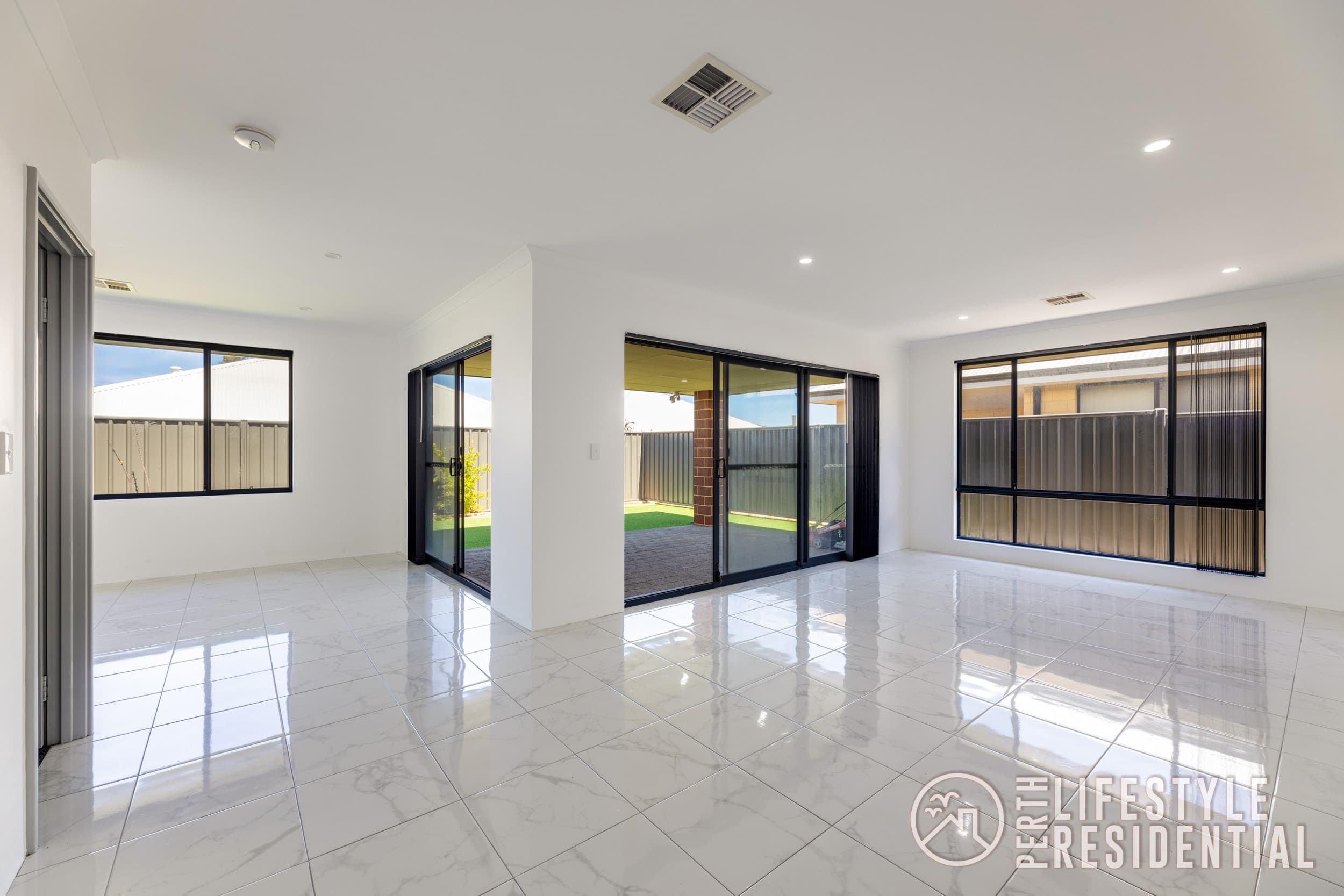 8 Pinehurst Street, YANCHEP, WA, 6035, Yanchep - Thumbnail 2