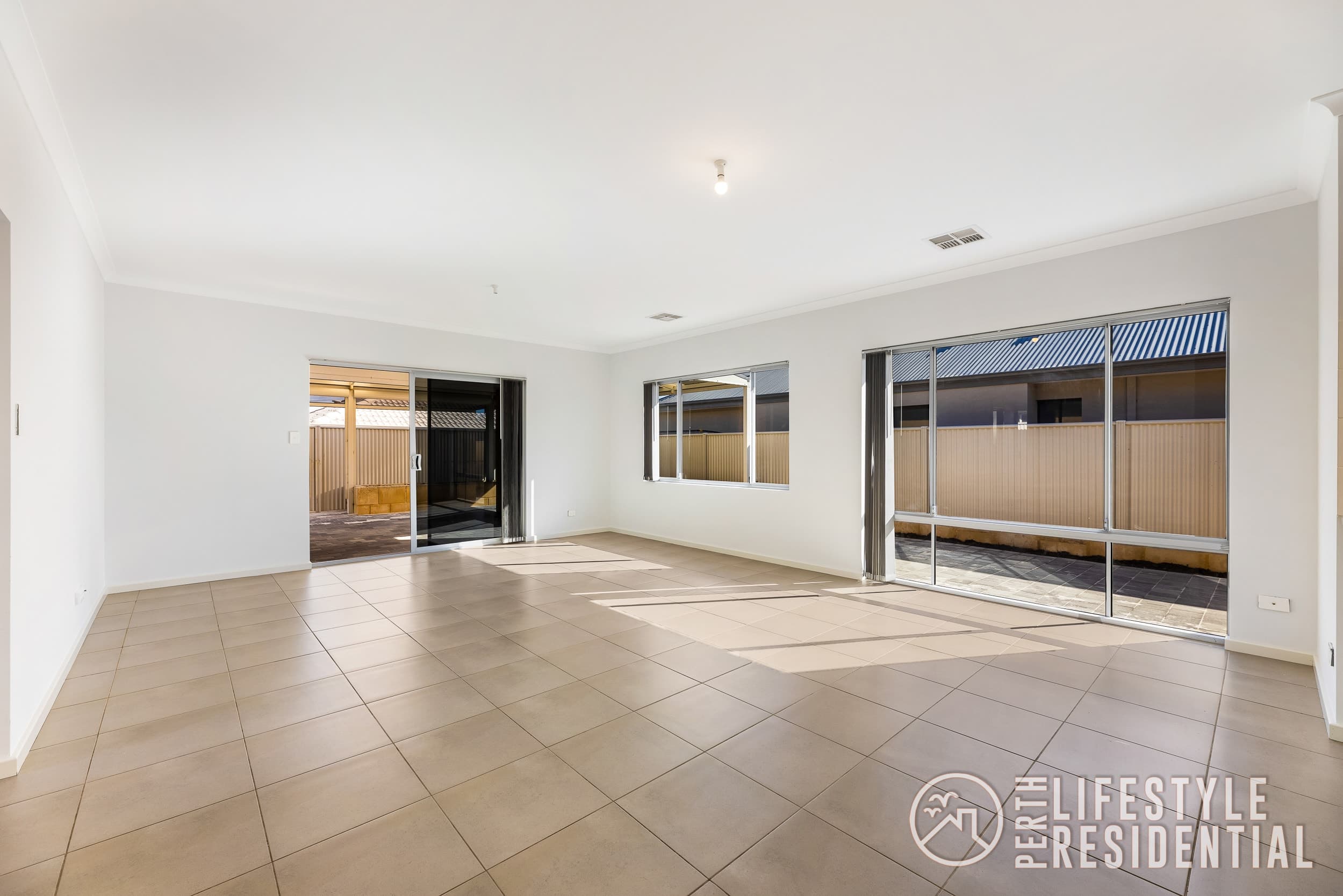 21 Malleefowl Way, ALKIMOS, WA, 6038, Alkimos - Thumbnail 3