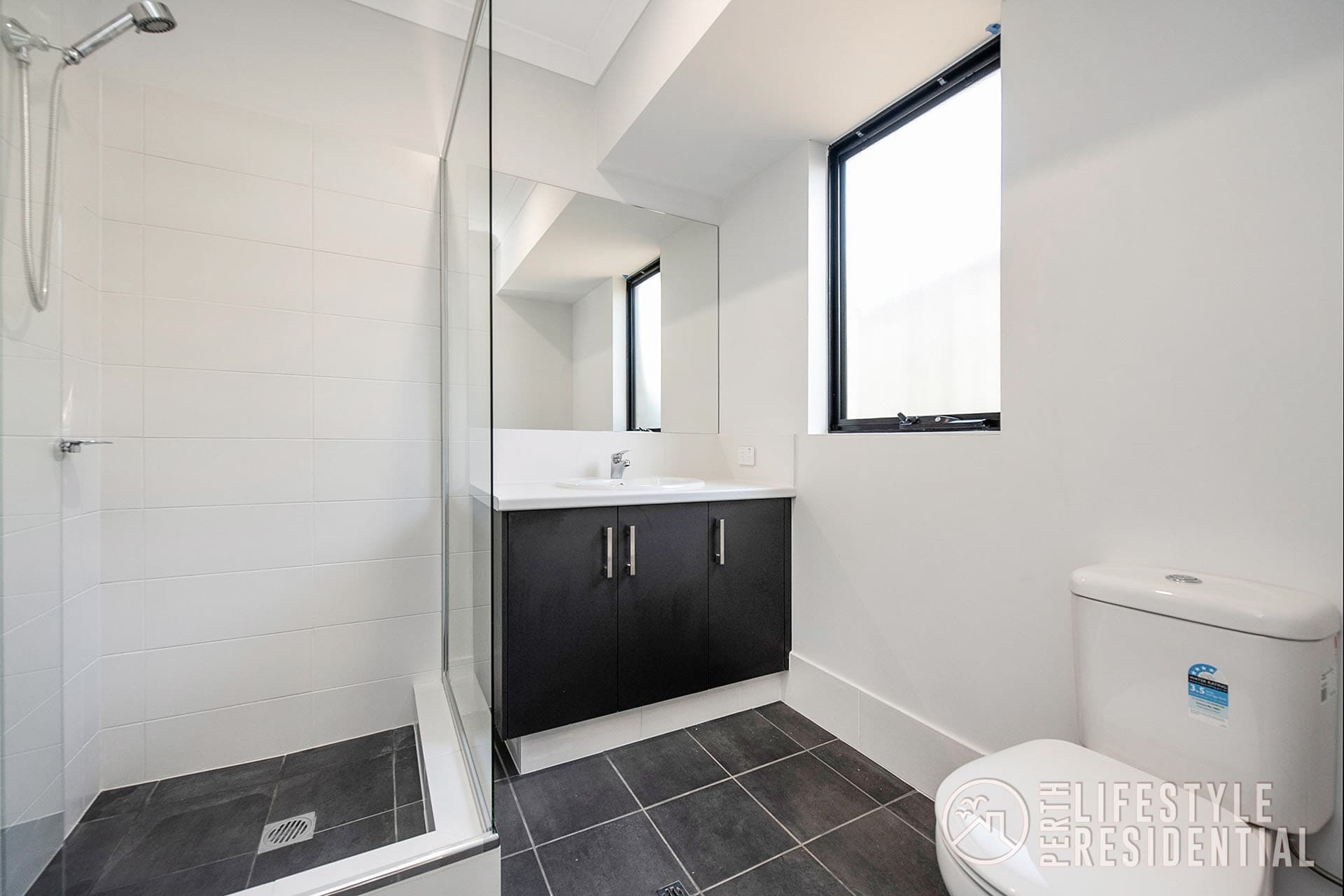 67 Framingham Crescent, WELLARD, WA, 6170, Wellard - Thumbnail 4