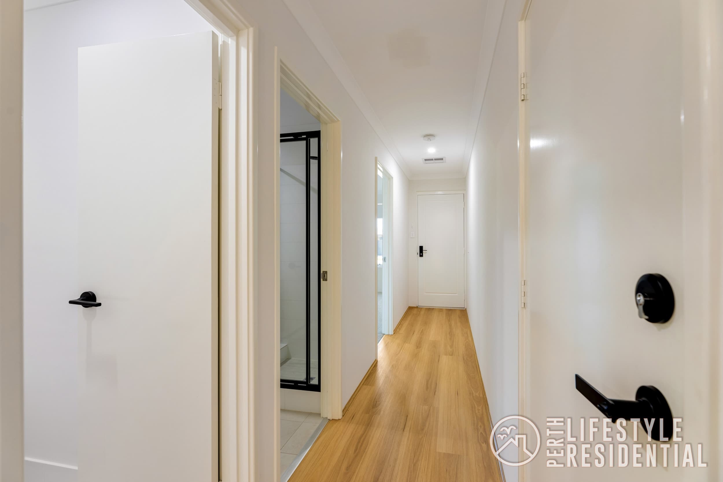 10 Bundjalung Rise, YANCHEP, WA, 6035, Yanchep - Image 1