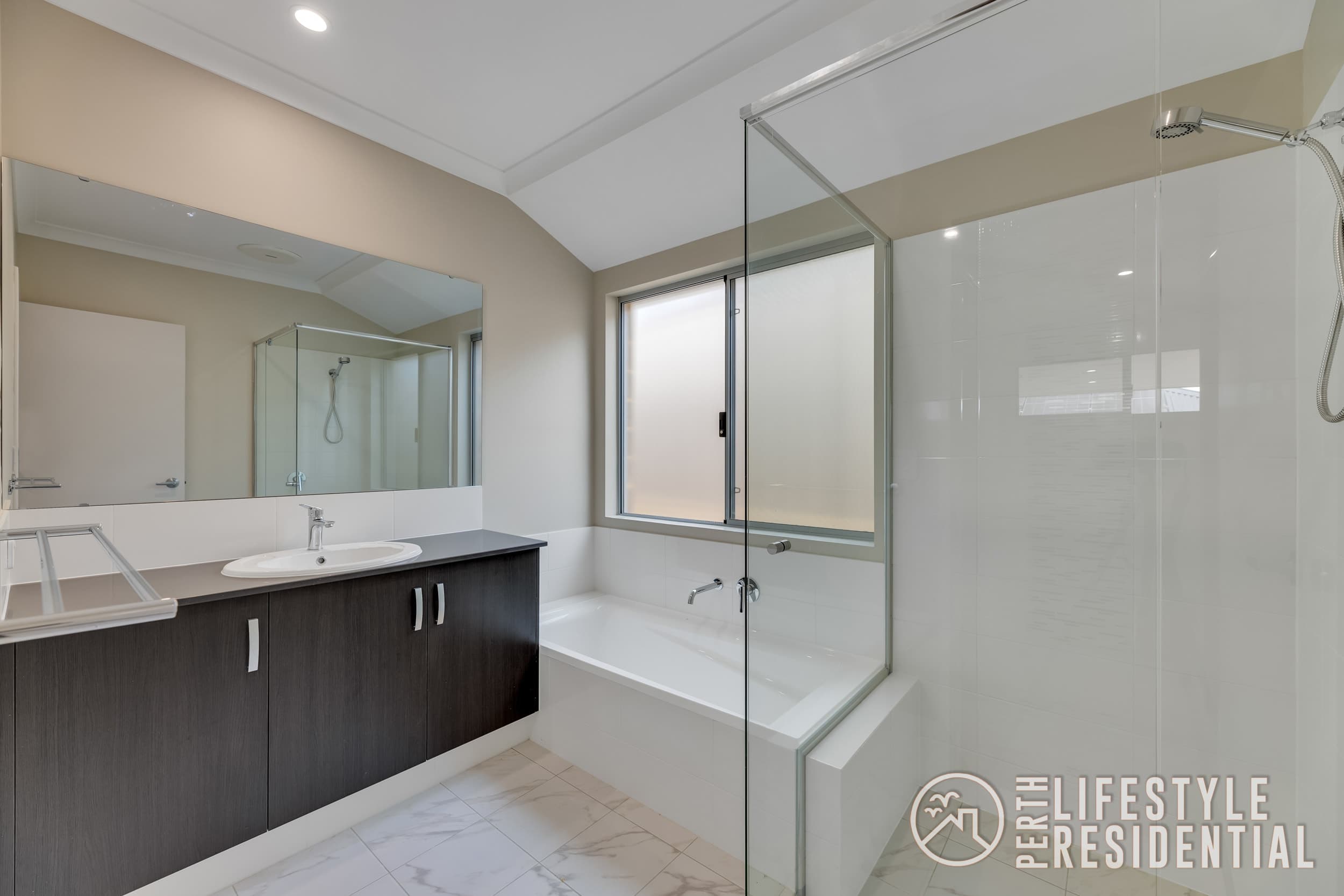 6 Castlemead Drive, YANCHEP, WA, 6035, Yanchep - Thumbnail 6
