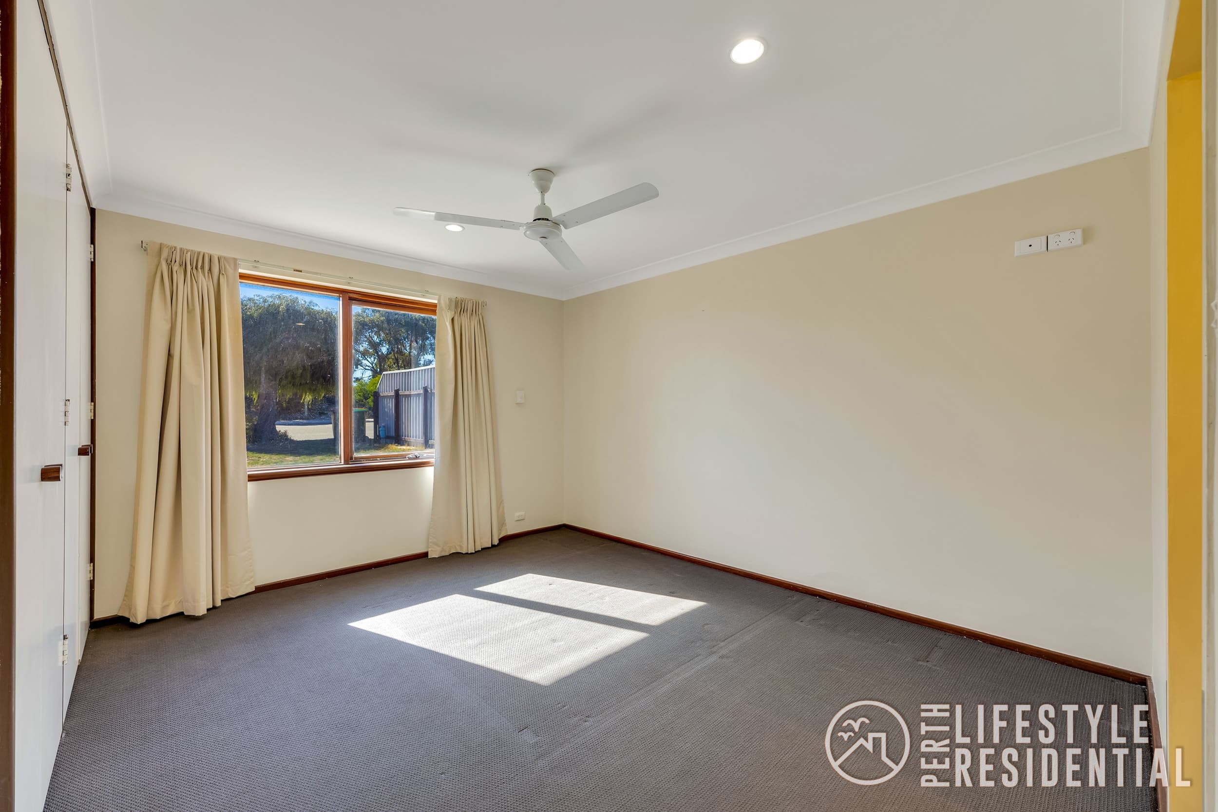 26 Damepattie Drive, TWO ROCKS, WA, 6037, Two Rocks - Thumbnail 4