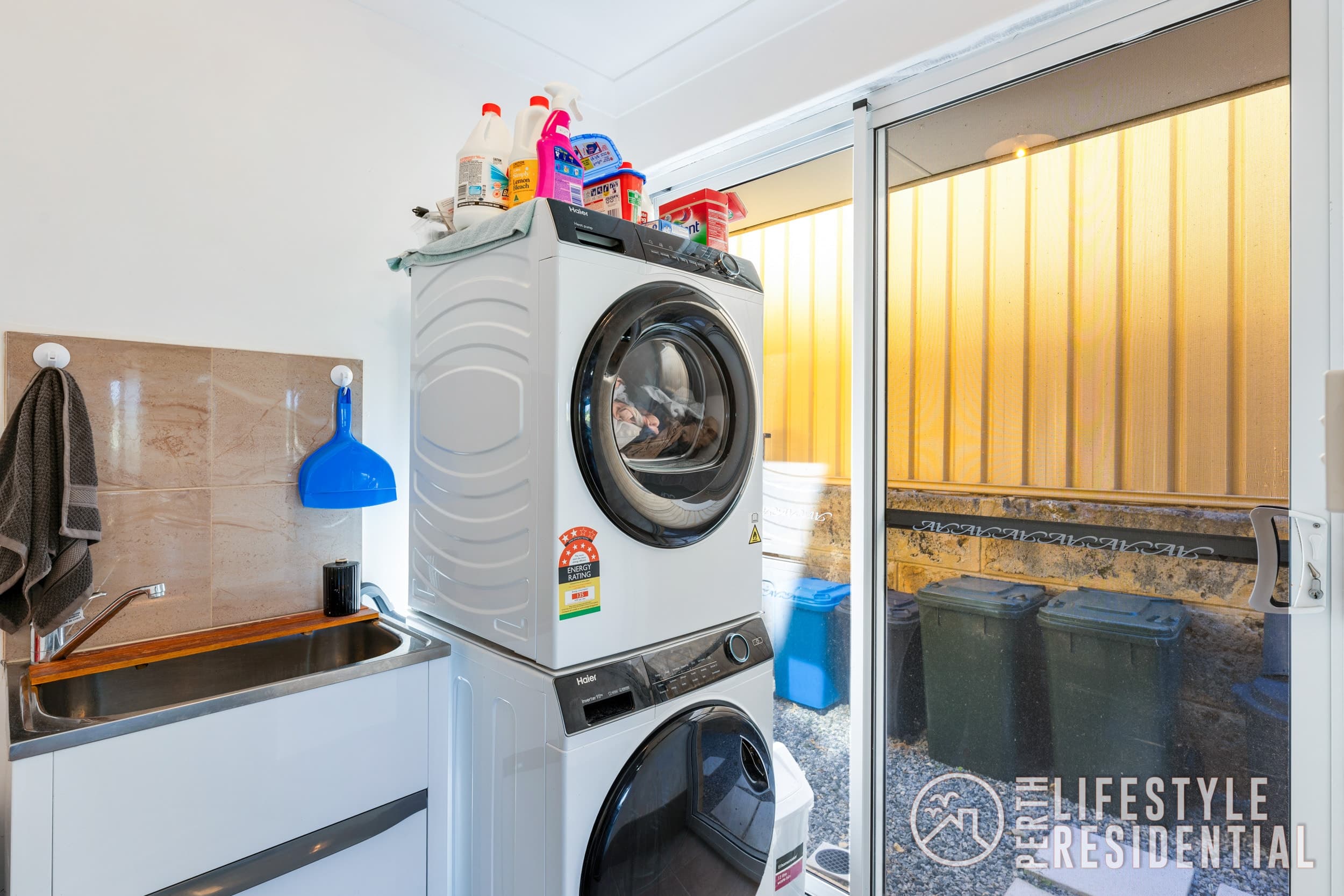 17 Abrolhos Close, TWO ROCKS, WA, 6037, Two Rocks - Thumbnail 2