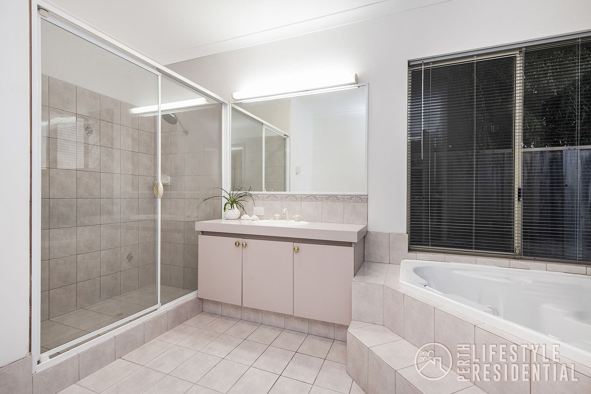 12 Sceptre Court, TWO ROCKS, WA, 6037, Two Rocks - Thumbnail 4