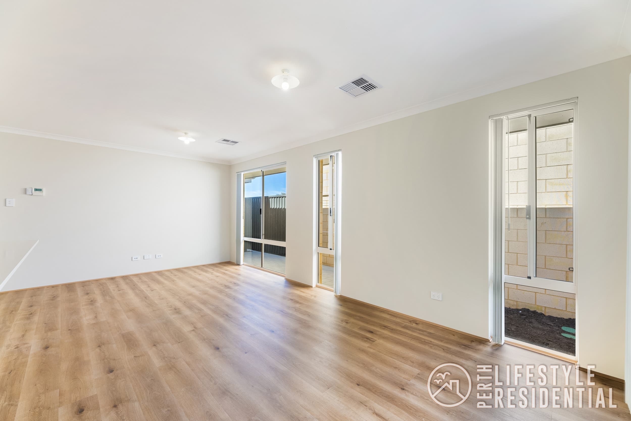 63 Butterleaf Avenue, YANCHEP, WA, 6035, Yanchep - Thumbnail 4
