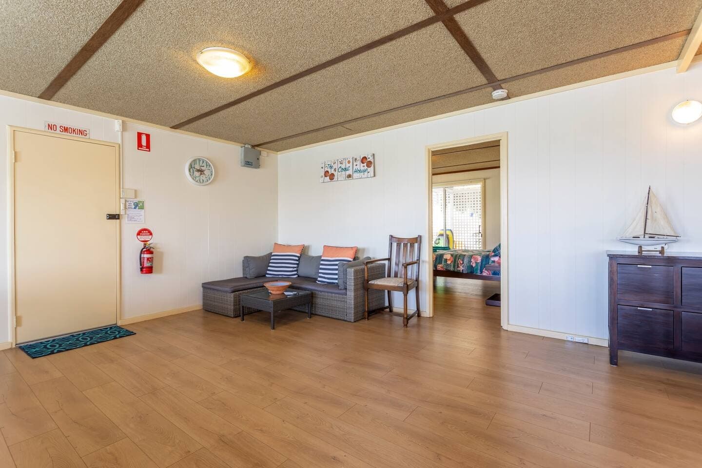 48 Shaw Street, GUILDERTON, WA, 6041, Guilderton - Thumbnail 2