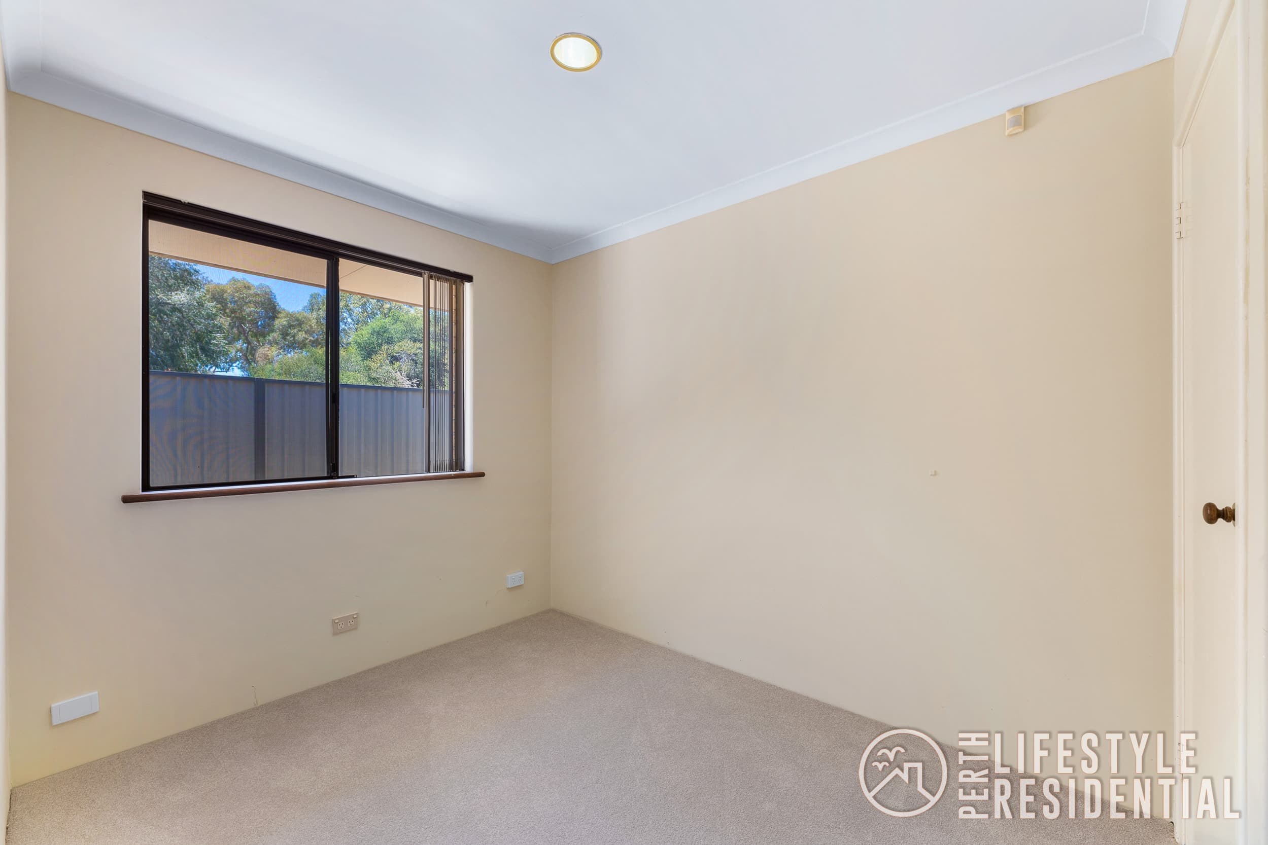 19 Mitchell Place, TWO ROCKS, WA, 6037, Two Rocks - Thumbnail 2