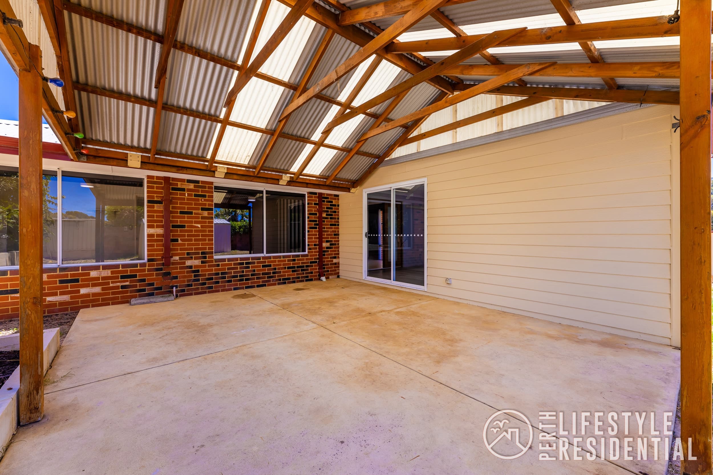6 Grange Court, YANCHEP, WA, 6035, Yanchep - Thumbnail 2