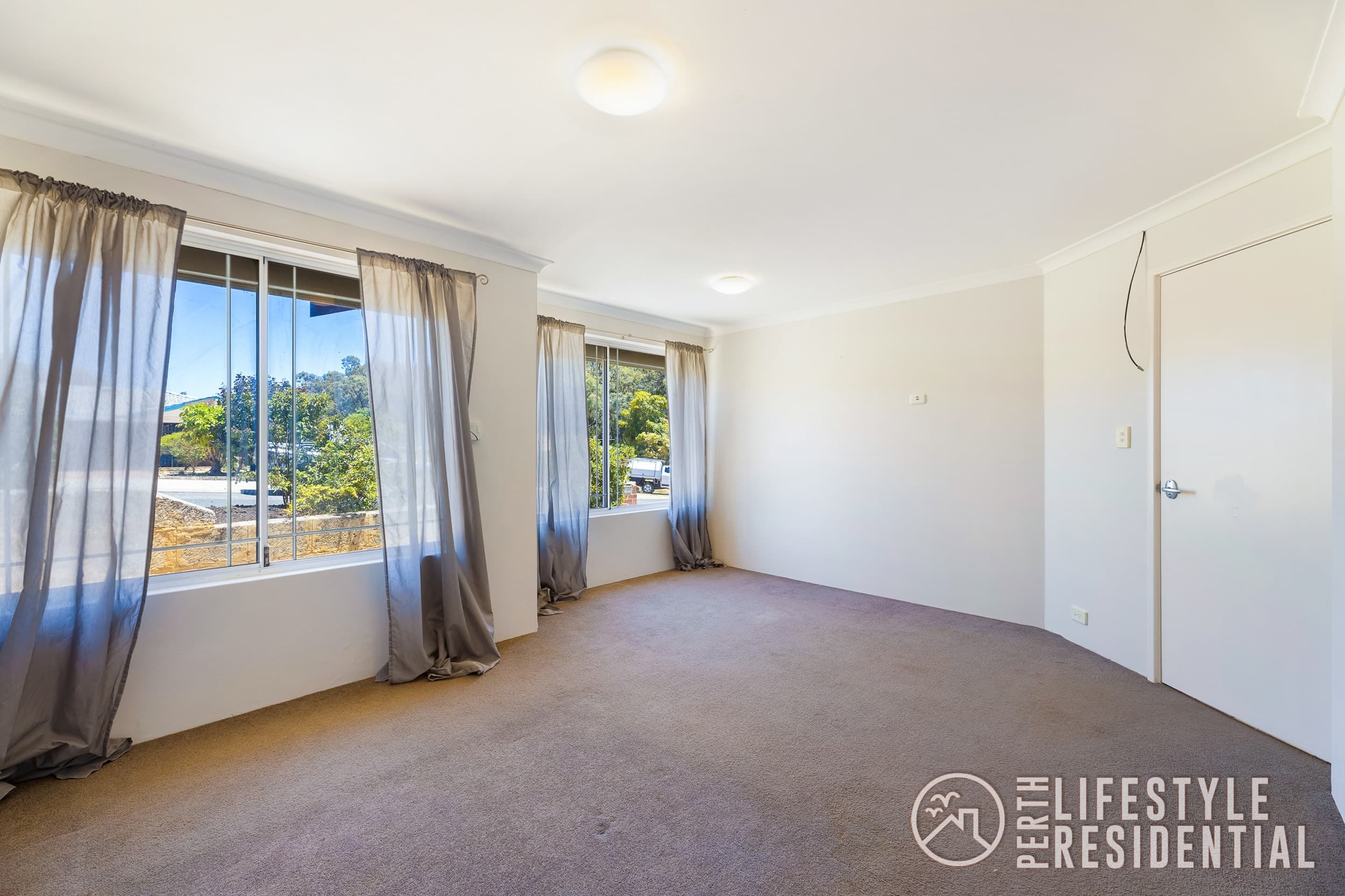 6 Grange Court, YANCHEP, WA, 6035, Yanchep - Thumbnail 3