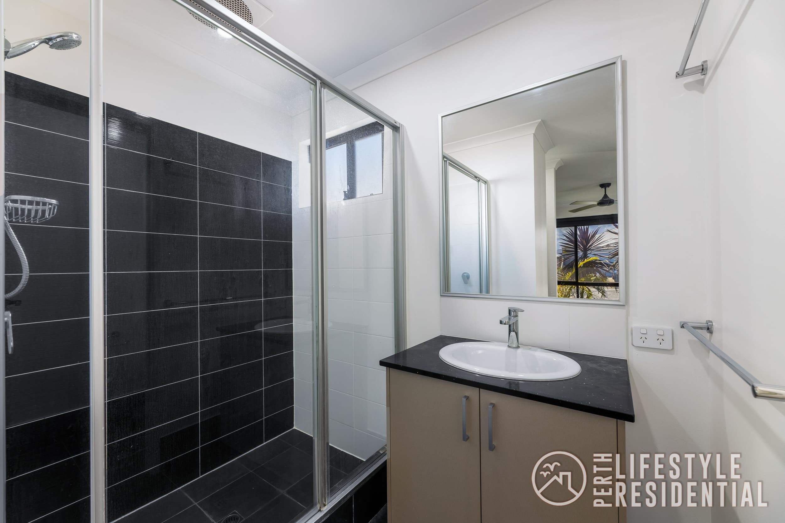 26 Dhufish Way, TWO ROCKS, WA, 6037, Two Rocks - Thumbnail 2