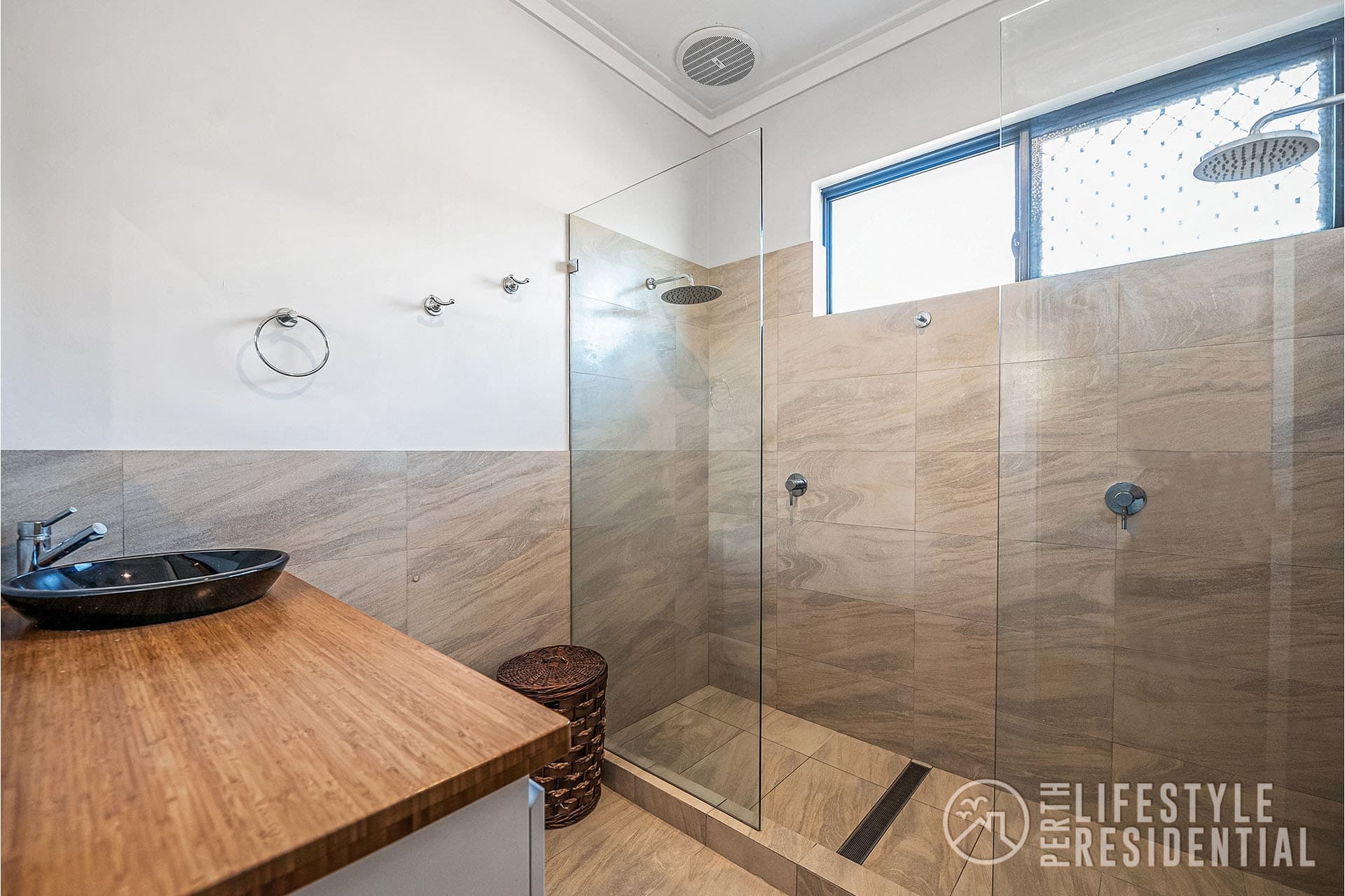 19 Evans Place, TWO ROCKS, WA, 6037, Two Rocks - Thumbnail 2
