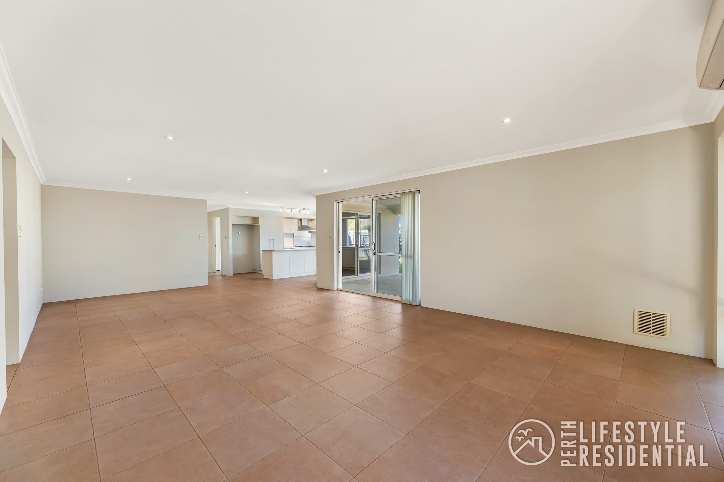 22 Beachhaven Drive, YANCHEP, WA, 6035, Yanchep - Thumbnail 5