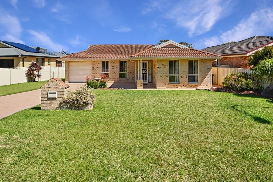 3 McKane Close, Callala Bay NSW 2540, Callala Bay - Image 1