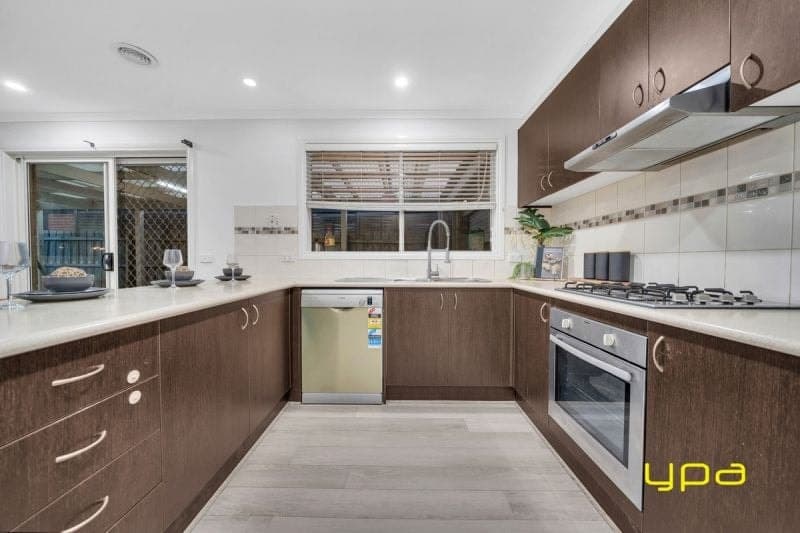31 Ebony Street, Cranbourne, Cranbourne - Thumbnail 8