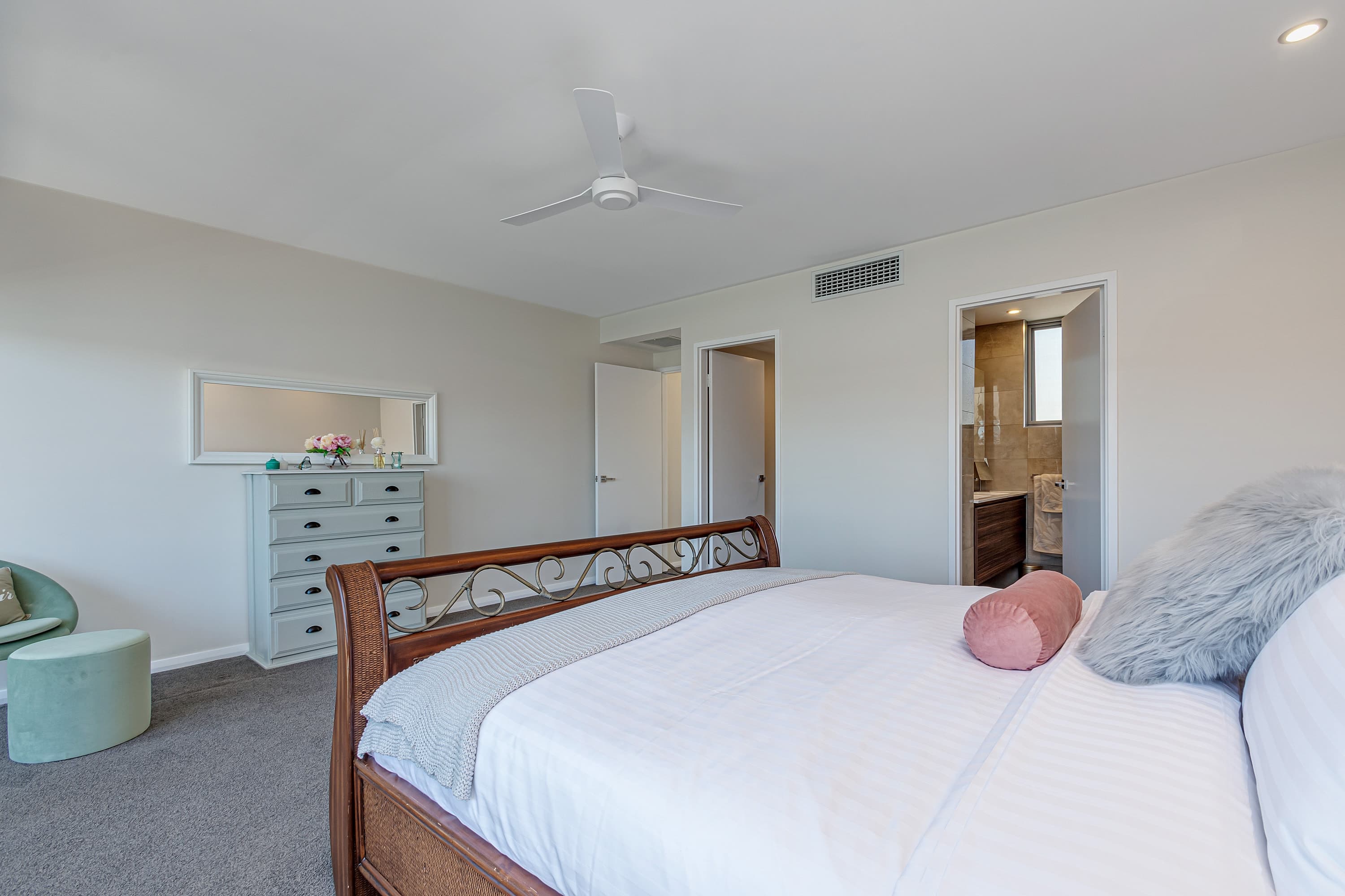 8A Southampton Lane, MINDARIE, WA, 6030, Mindarie - Thumbnail 3