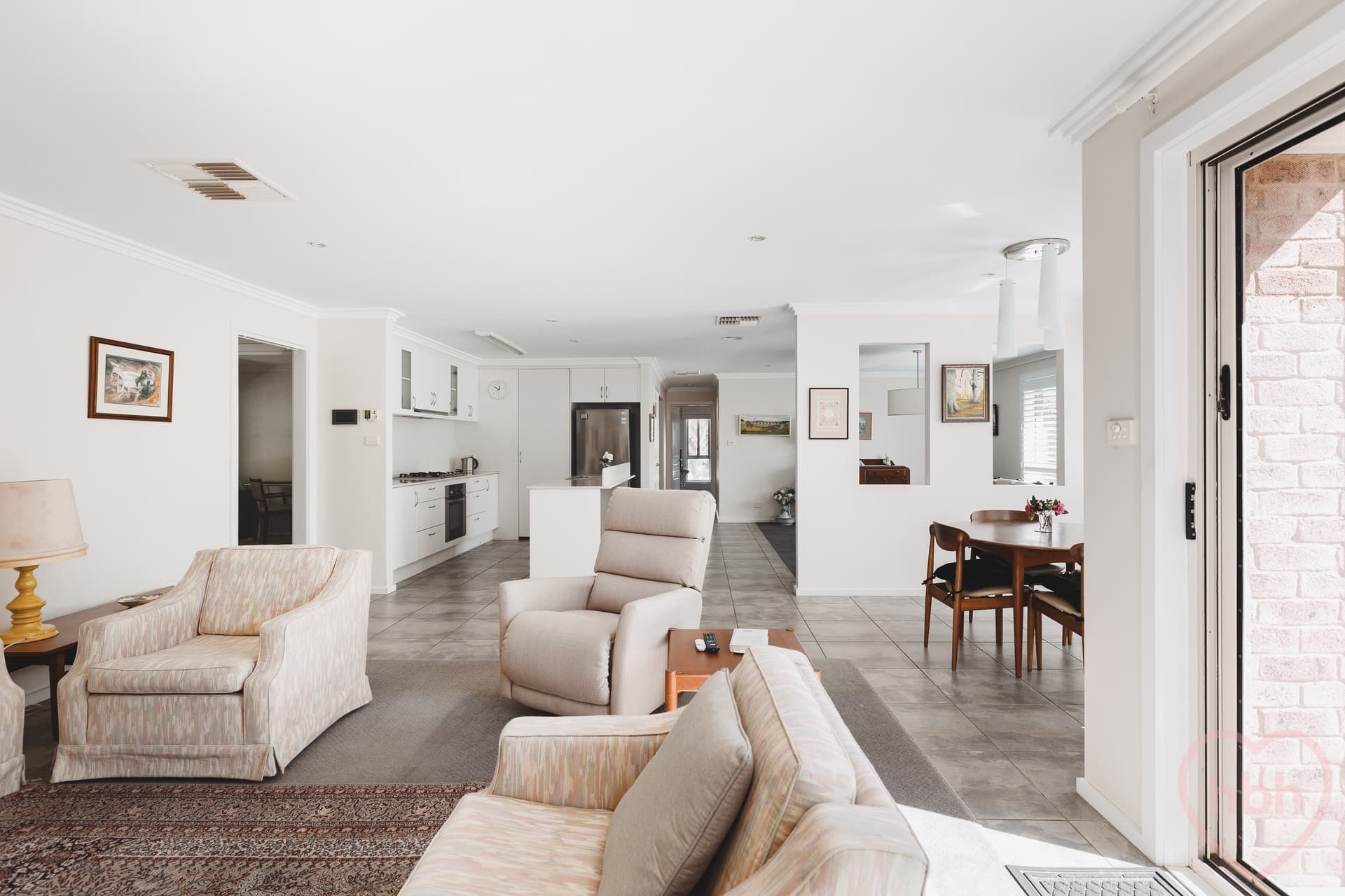 19 Flos Greig Street, Watson - Thumbnail 4