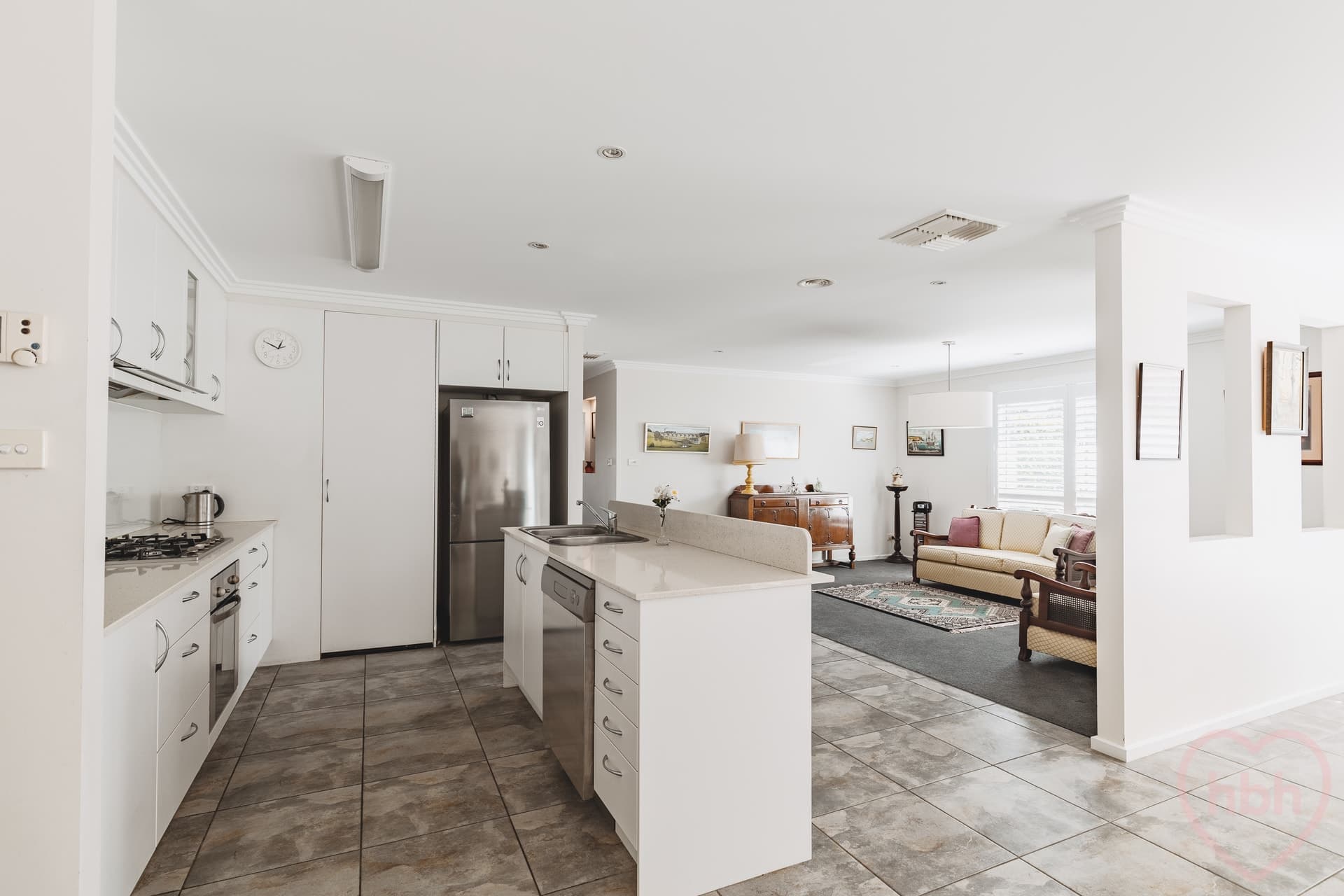 19 Flos Greig Street, Watson - Thumbnail 5