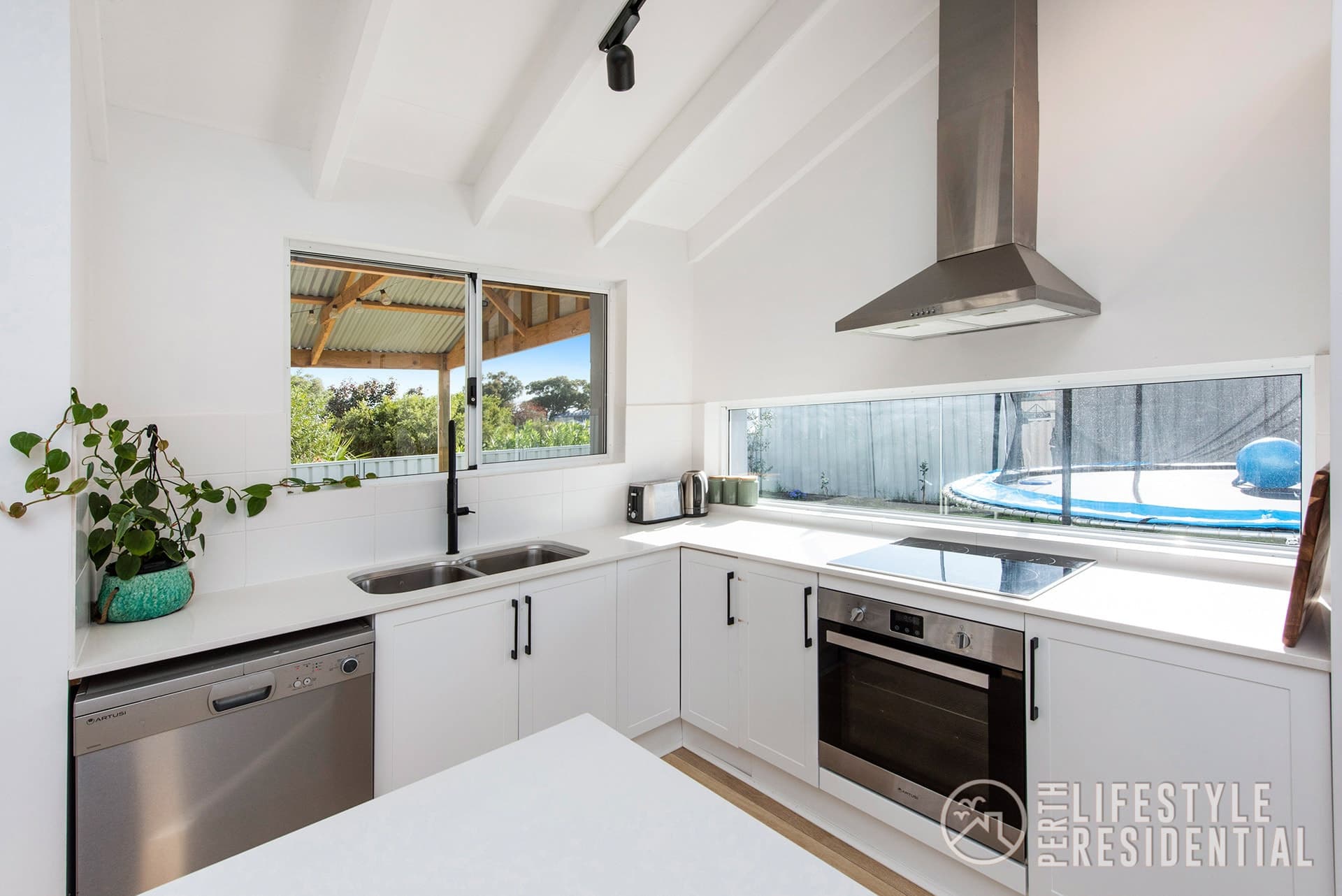 5 Weatherley Drive, TWO ROCKS, WA, 6037, Two Rocks - Thumbnail 7