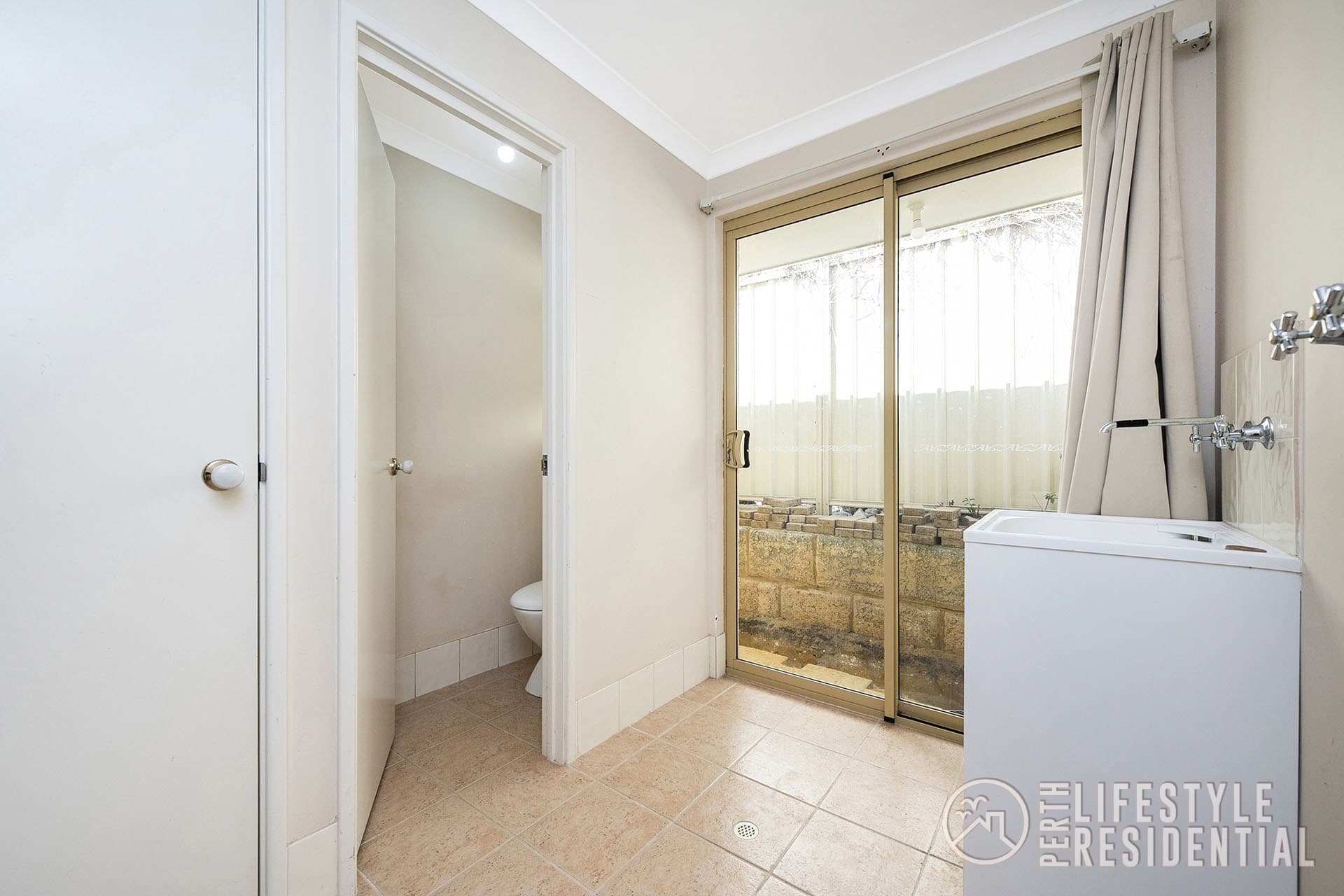 18 Stuart Place, TWO ROCKS, WA, 6037, Two Rocks - Thumbnail 7