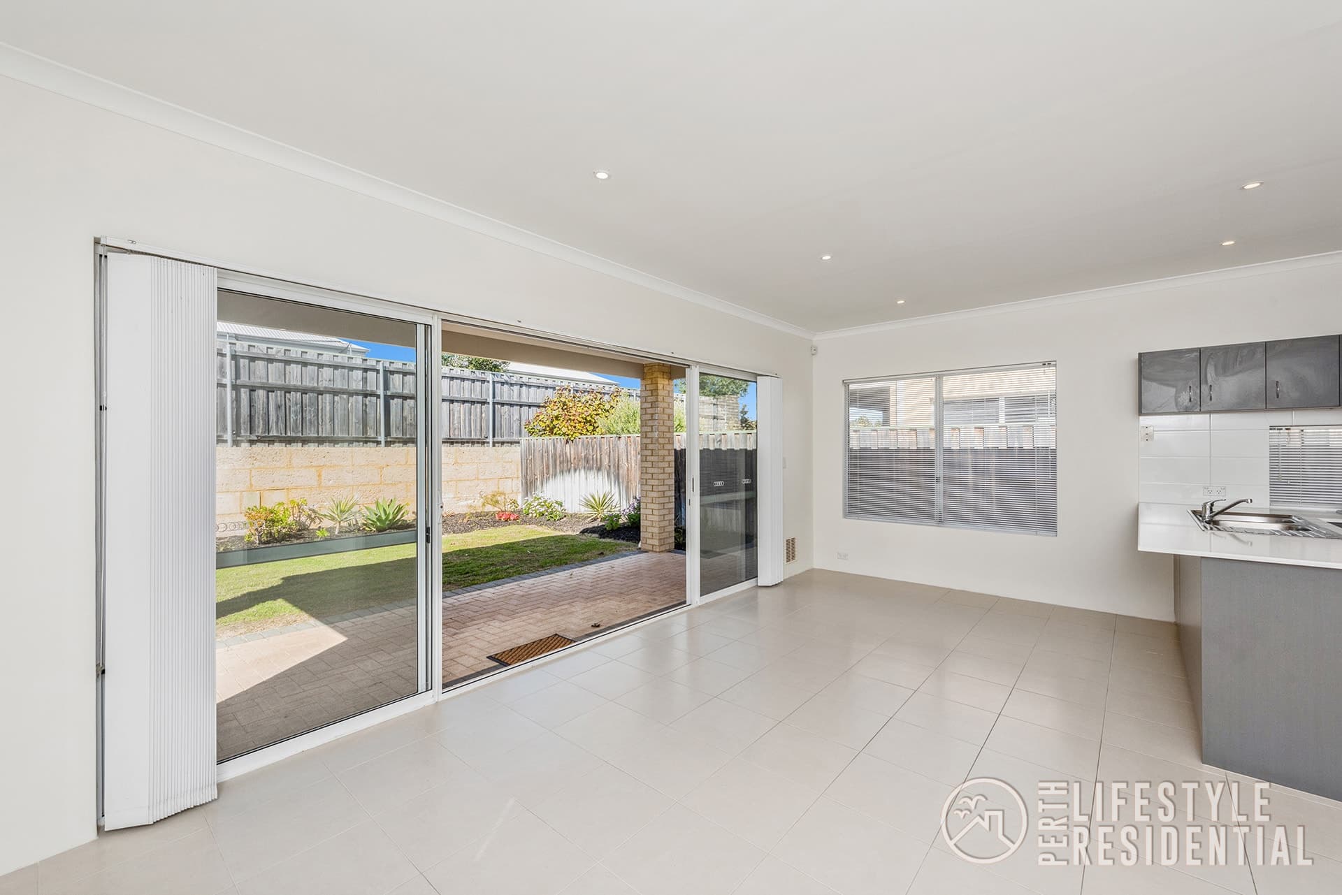 6 Everlasting Road, YANCHEP, WA, 6035, Yanchep - Thumbnail 4