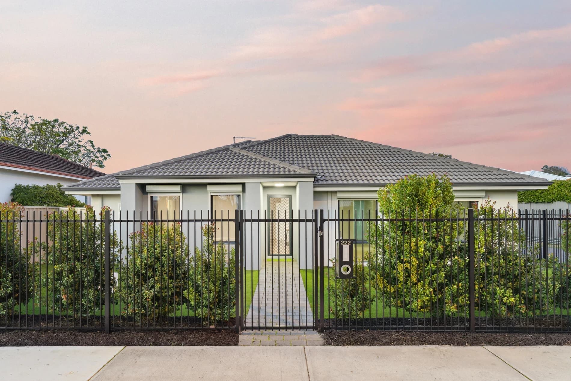 6/27 Falkirk Avenue, MAYLANDS WA 6051, Bedford - Image 1