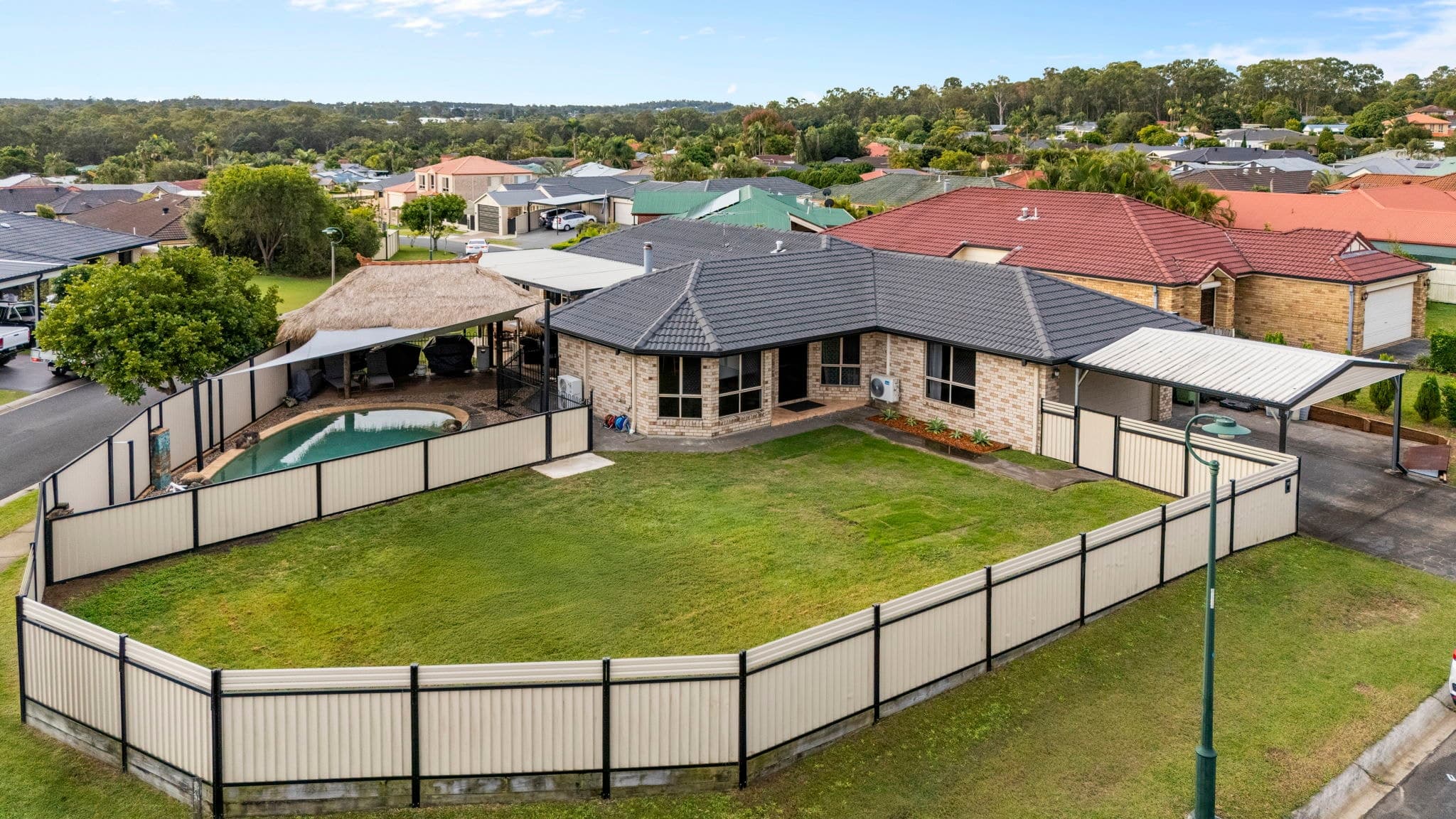 22 Ryedale Street, Heritage Park - Thumbnail 2