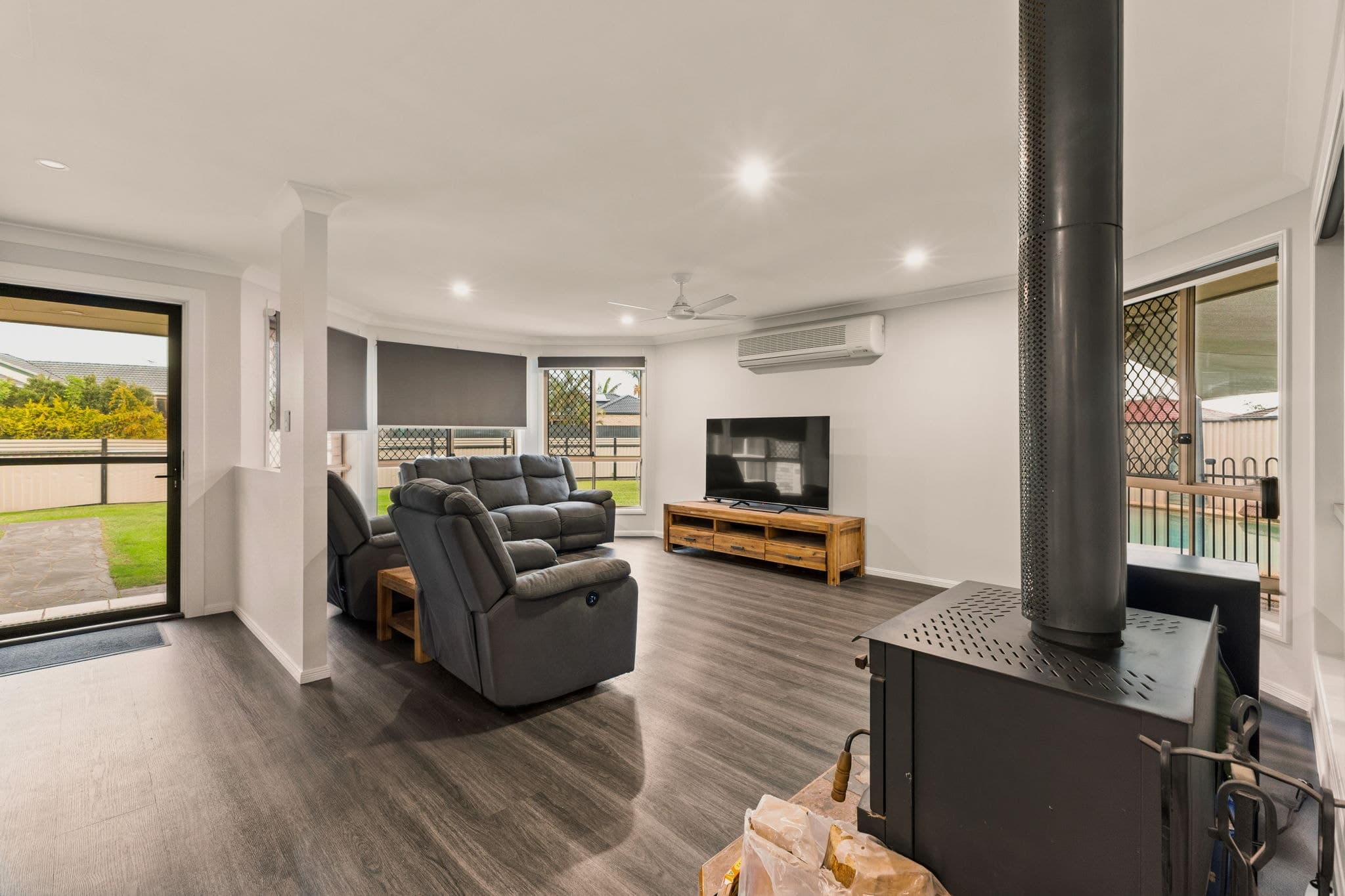 22 Ryedale Street, Heritage Park - Thumbnail 5