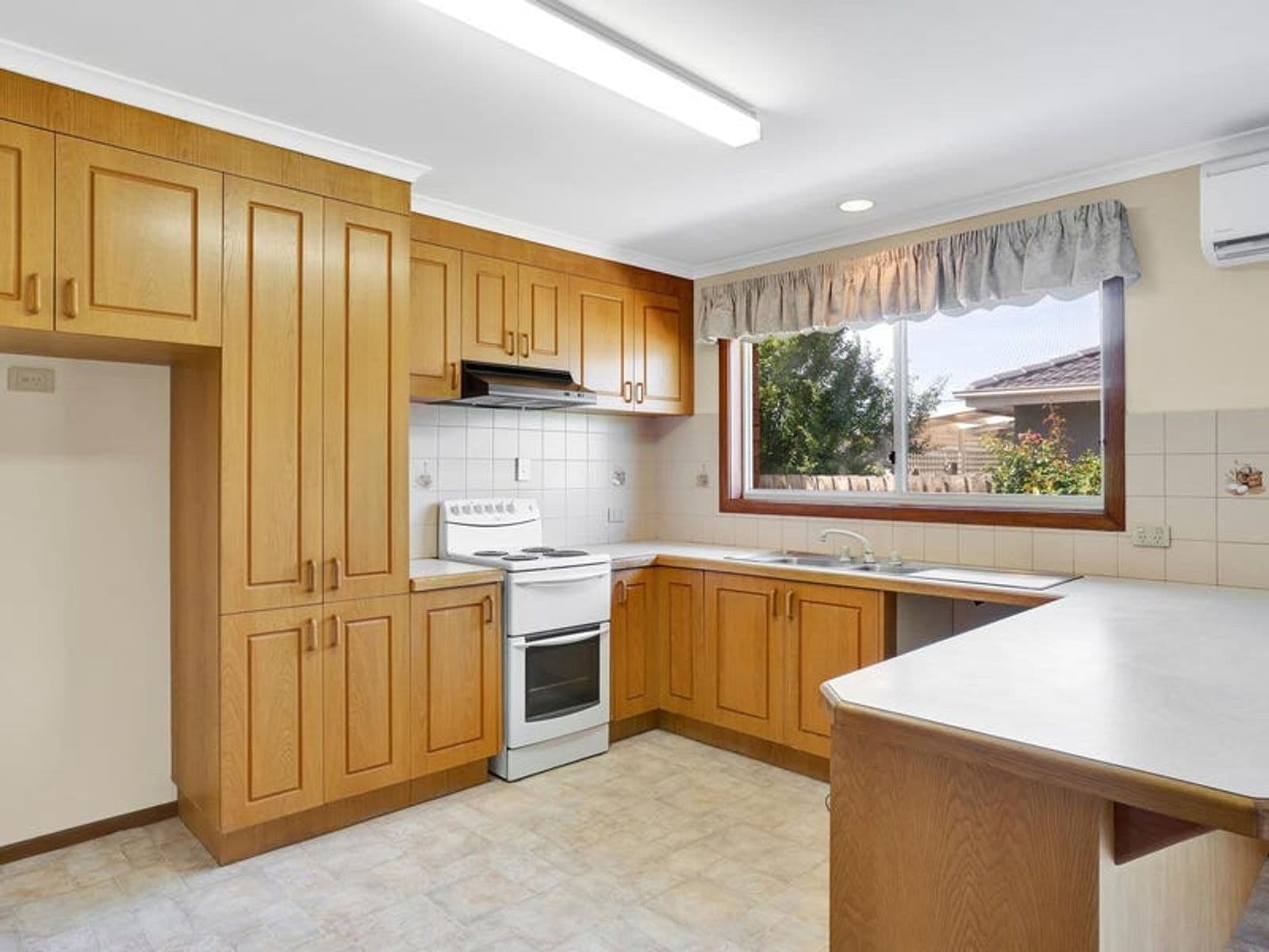 1/81 Main Street, Bacchus Marsh, VIC 3340, Bacchus Marsh - Thumbnail 3