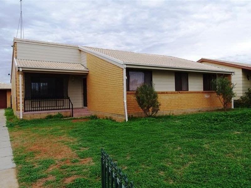 343 Knox Street, Broken Hill NSW 2880, Broken Hill - Image 1