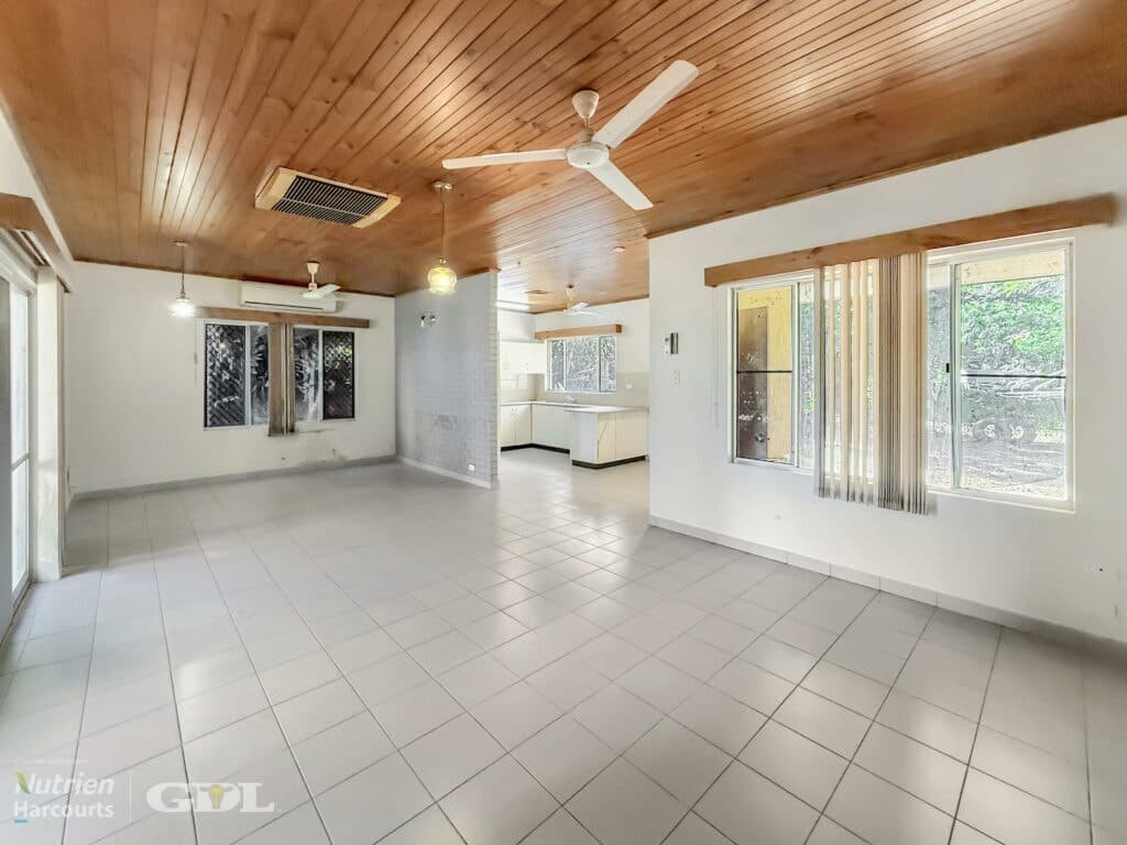 49 Giles Street, KATHERINE NT 0850, Katherine - Thumbnail 2