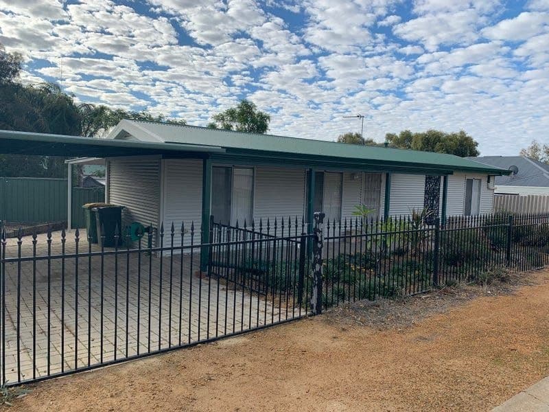 16 Lockyer Avenue, Northam WA 6401, Northam - Image 1
