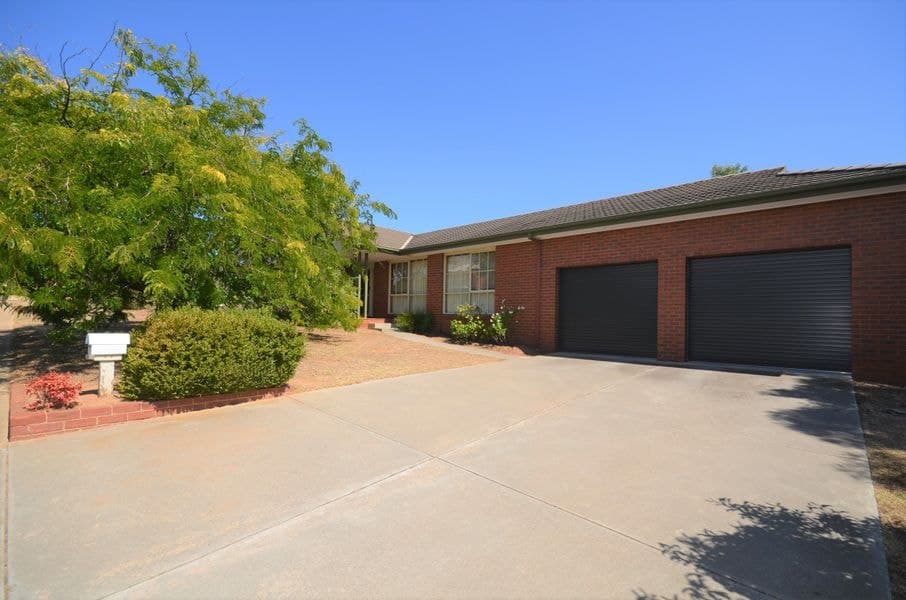 17 Timbertop Drive, Kennington VIC 3550, Kennington - Image 1