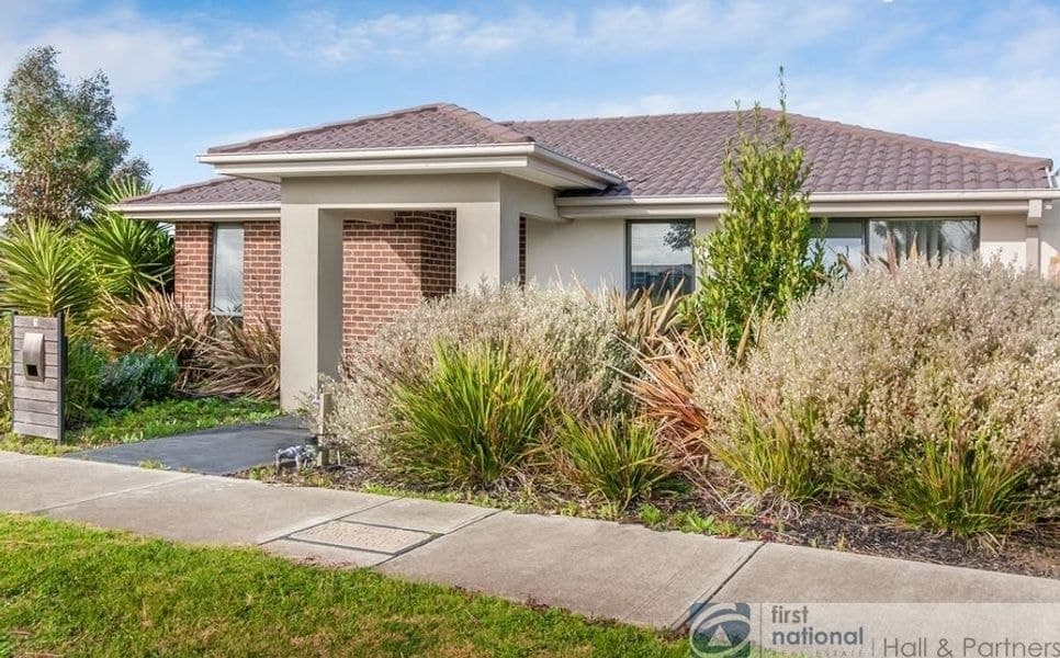 1 Kayanite Way, Officer VIC 3809, Officer - Image 1