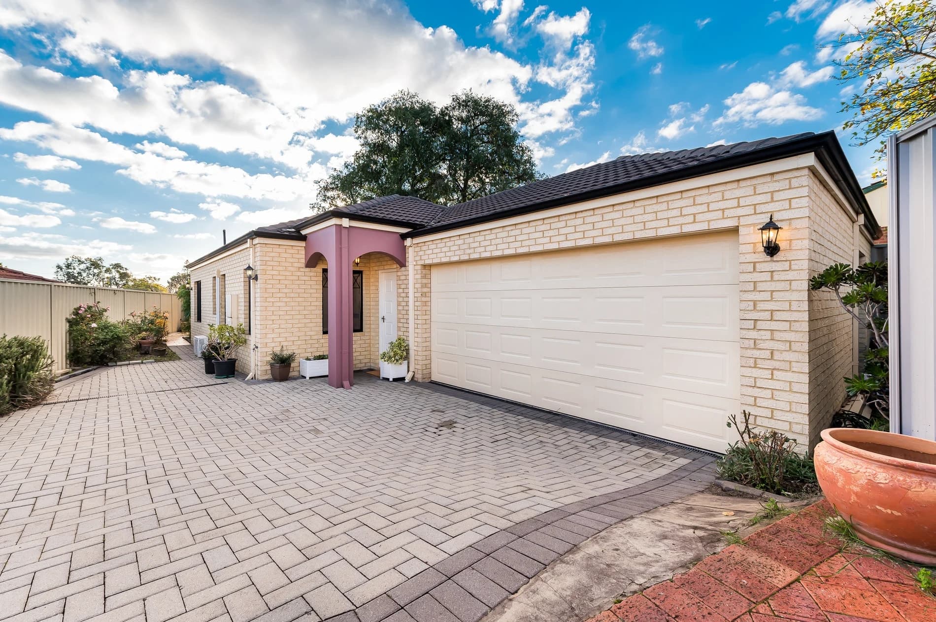 6/27 Falkirk Avenue, MAYLANDS WA 6051, Embleton - Thumbnail 2