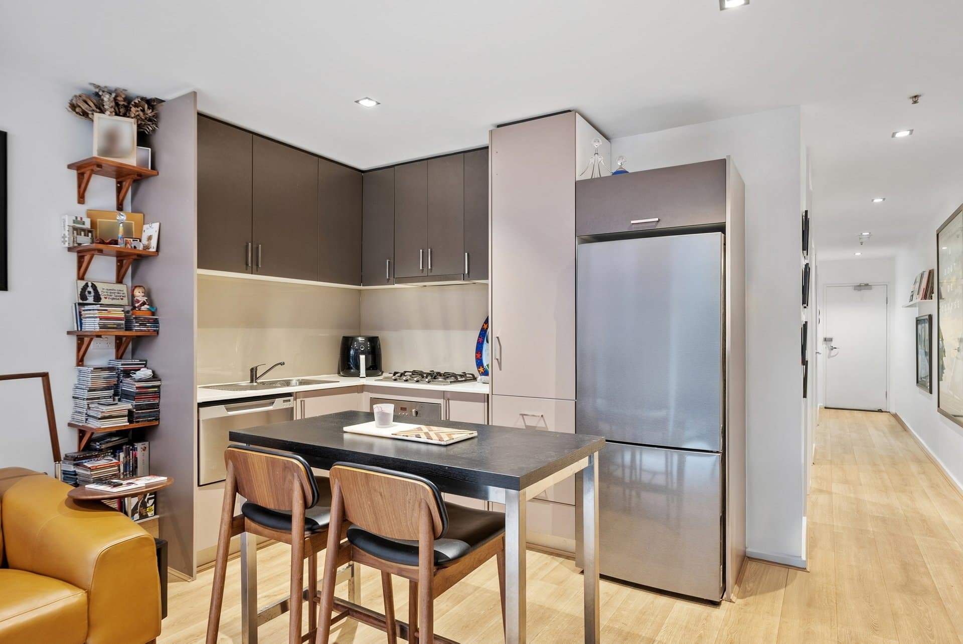 12/25 Byron Street, North Melbourne - Thumbnail 3