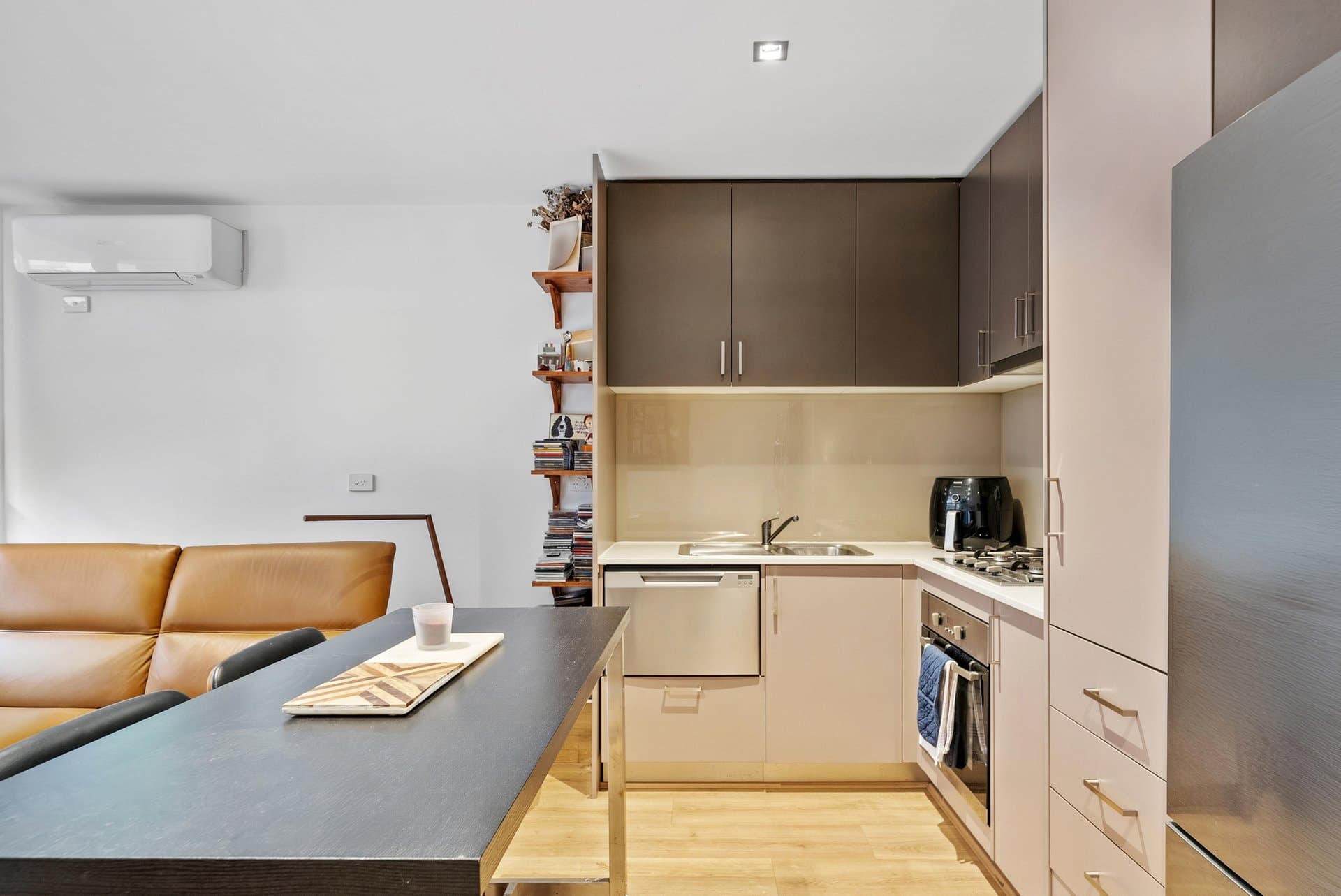 12/25 Byron Street, North Melbourne - Thumbnail 4