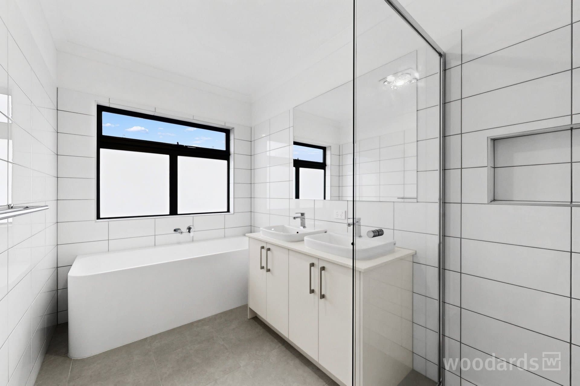 27 Gilbertson St, Essendon - Thumbnail 8