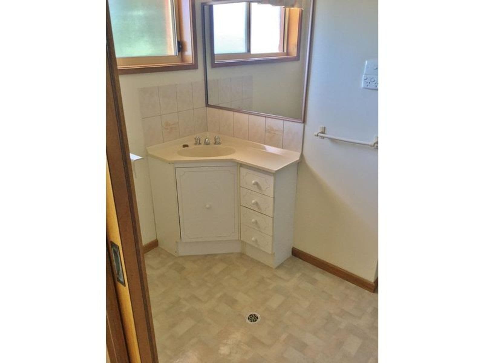 24 Waratah Street, Kyabram VIC 3620, Kyabram - Thumbnail 5