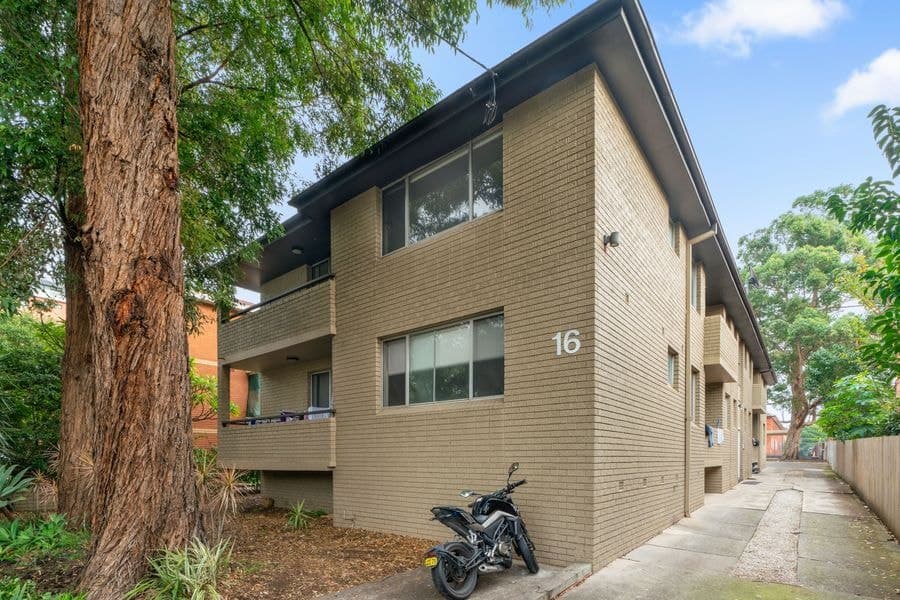 6/16 Dartbrook Road, Auburn NSW 2144, Auburn - Image 1