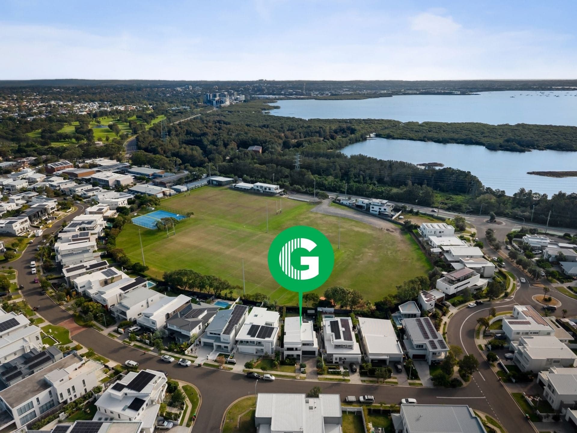 53 Peregrine Drive, Greenhills Beach, Greenhills Beach - Image 1
