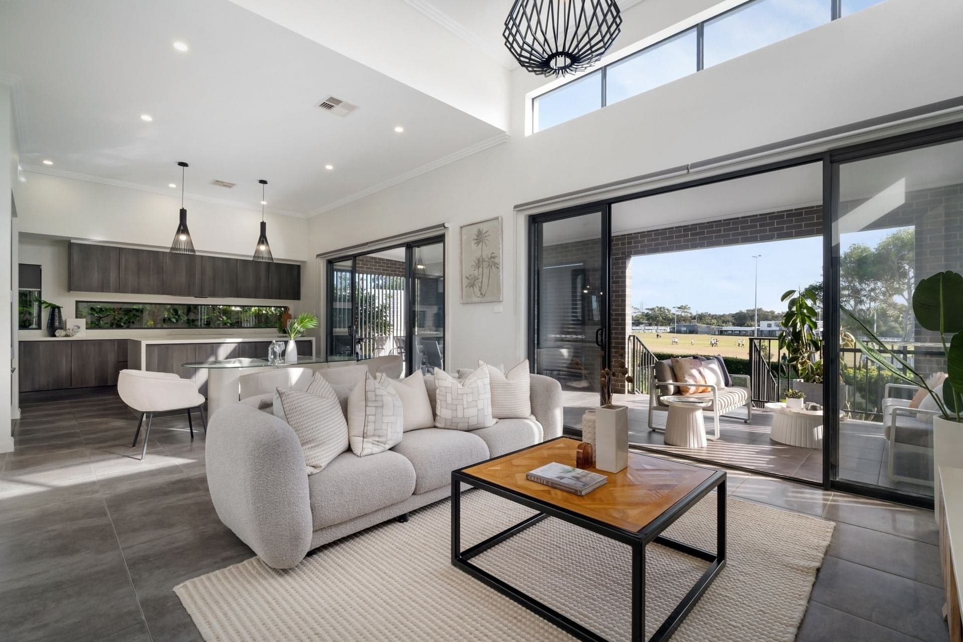 53 Peregrine Drive, Greenhills Beach, Greenhills Beach - Thumbnail 4